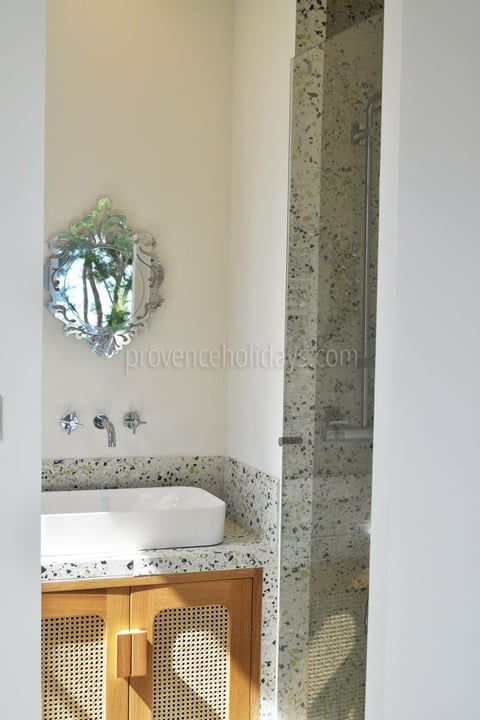 55 - Villa Cap d\'Antibes: Villa: Bedroom