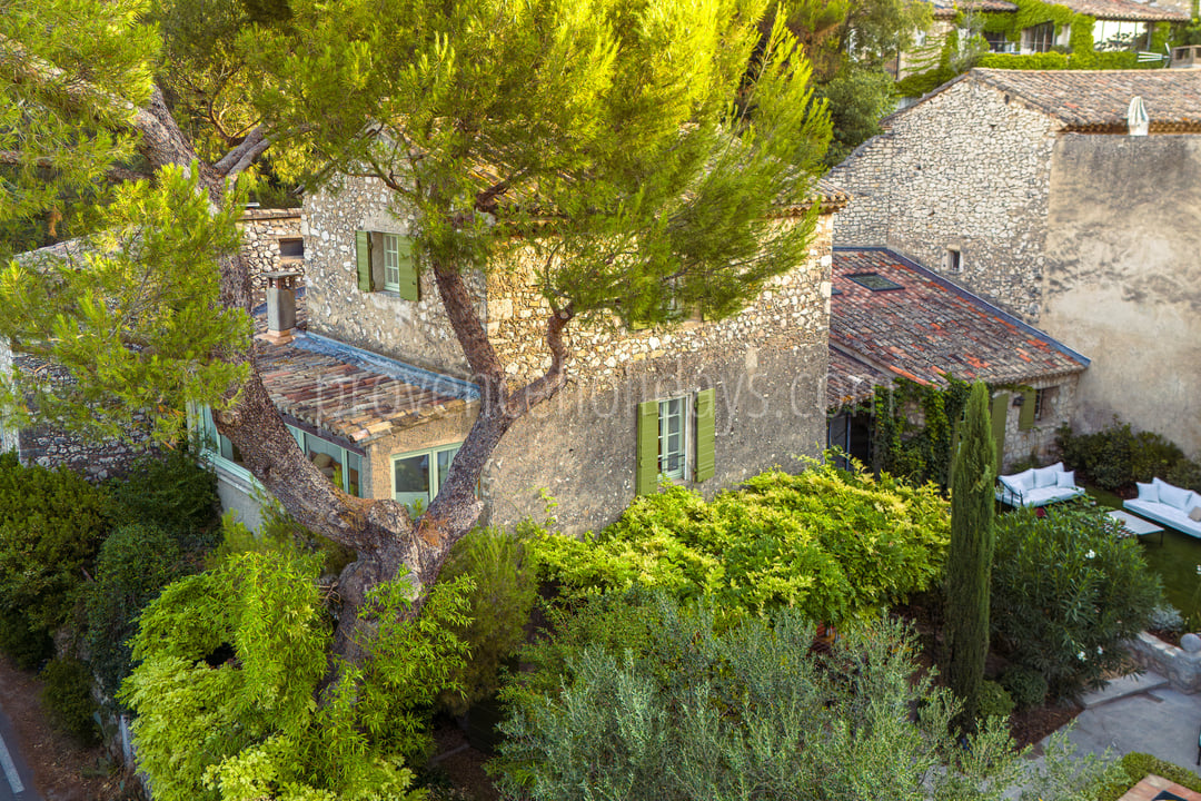 25 - La Mosaïque d\'Eygalières: Villa: Exterior