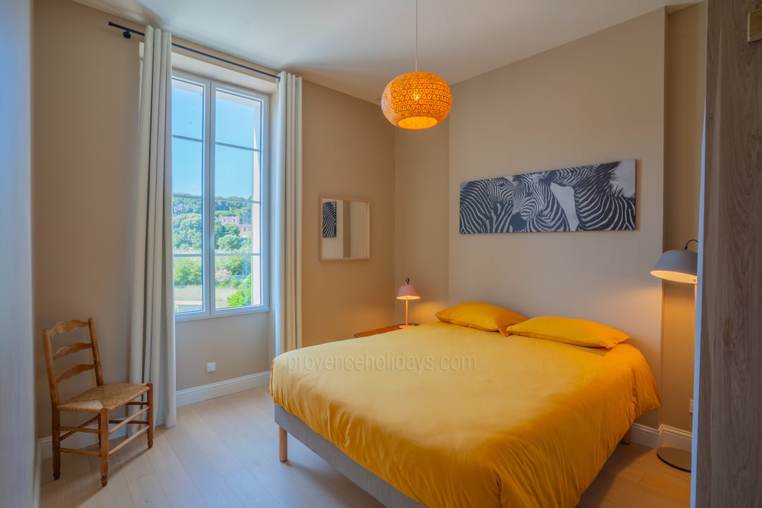 21 - Bastidon: Villa: Bedroom