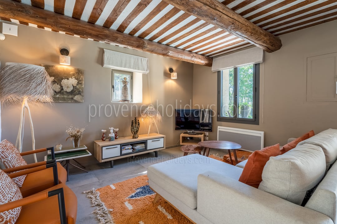 11 - Villa Horizon: Villa: Interior