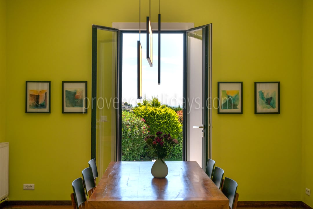 11 - Villa Blanche: Villa: Interior