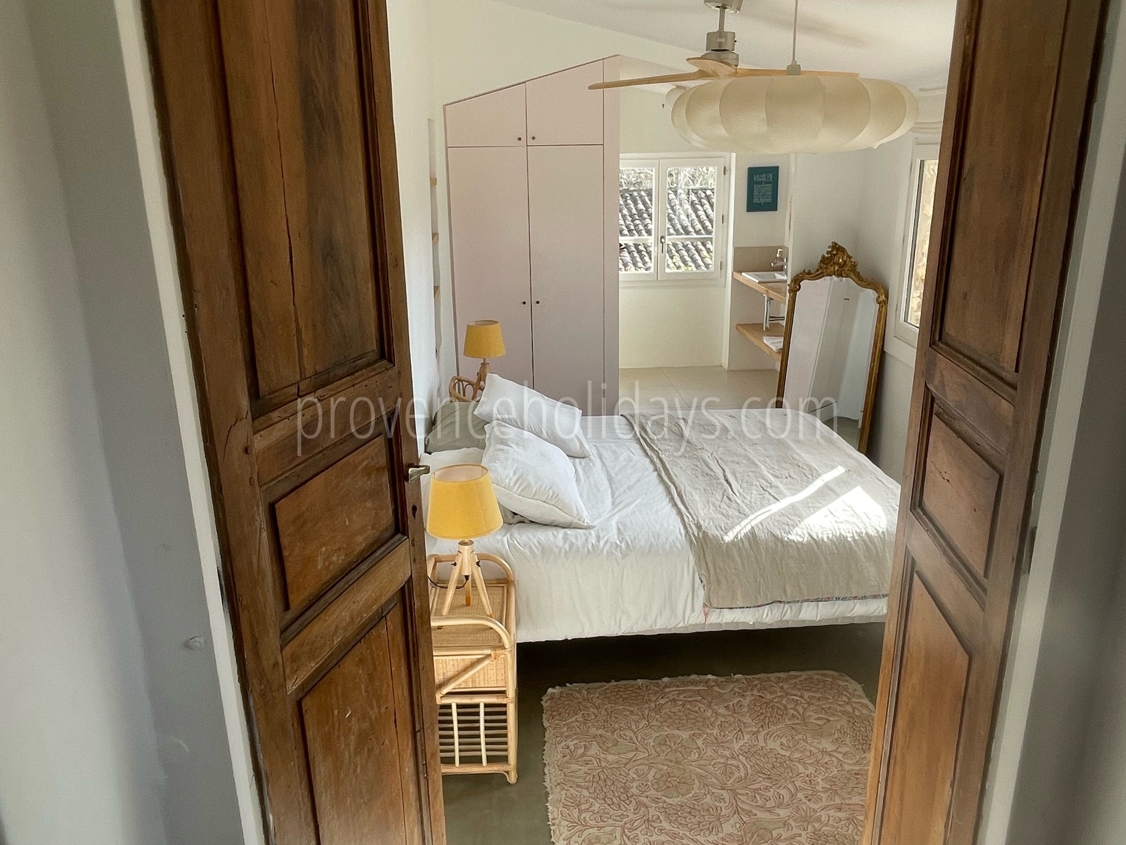 16 - Le Hameau de Goult: Villa: Bedroom 3