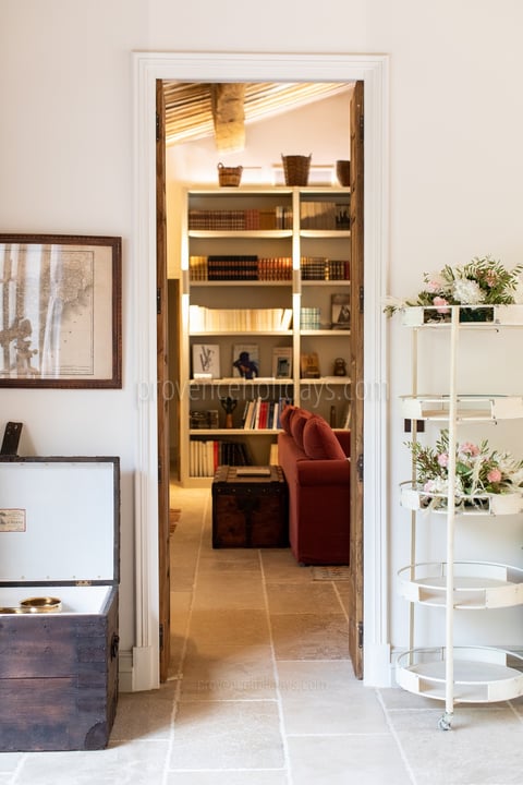 14 - Villa en Provence: Villa: Interior