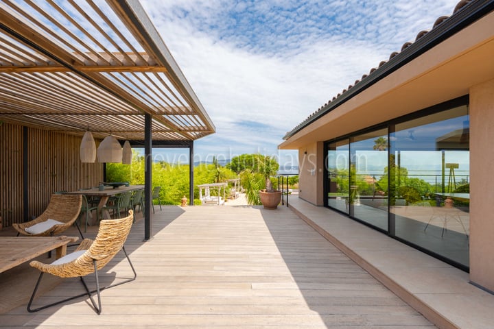 5 - Villa Siana: Villa: Exterior