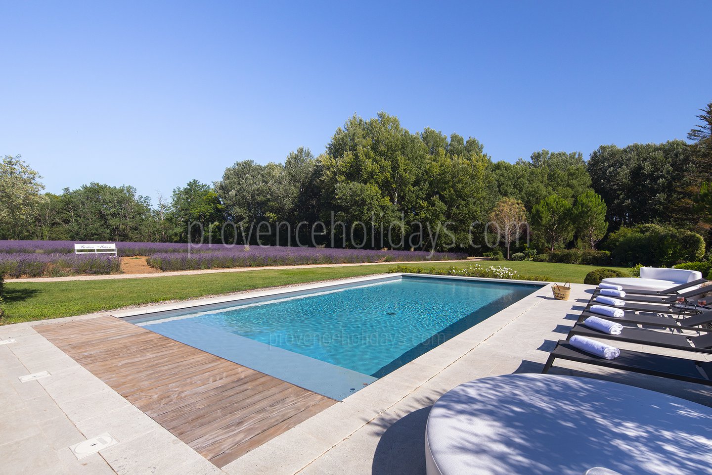 62 - Mas du Carlet: Villa: Pool