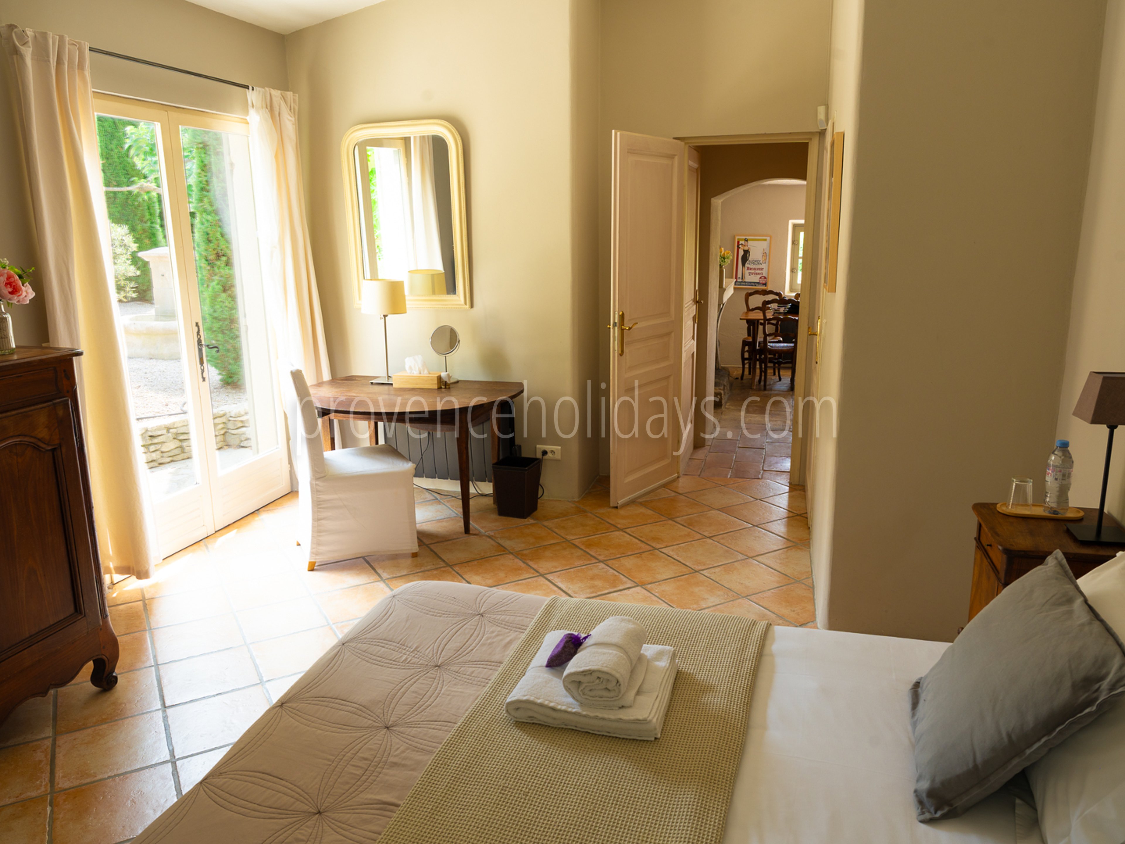 19 - Le Cottage: Villa: Interior