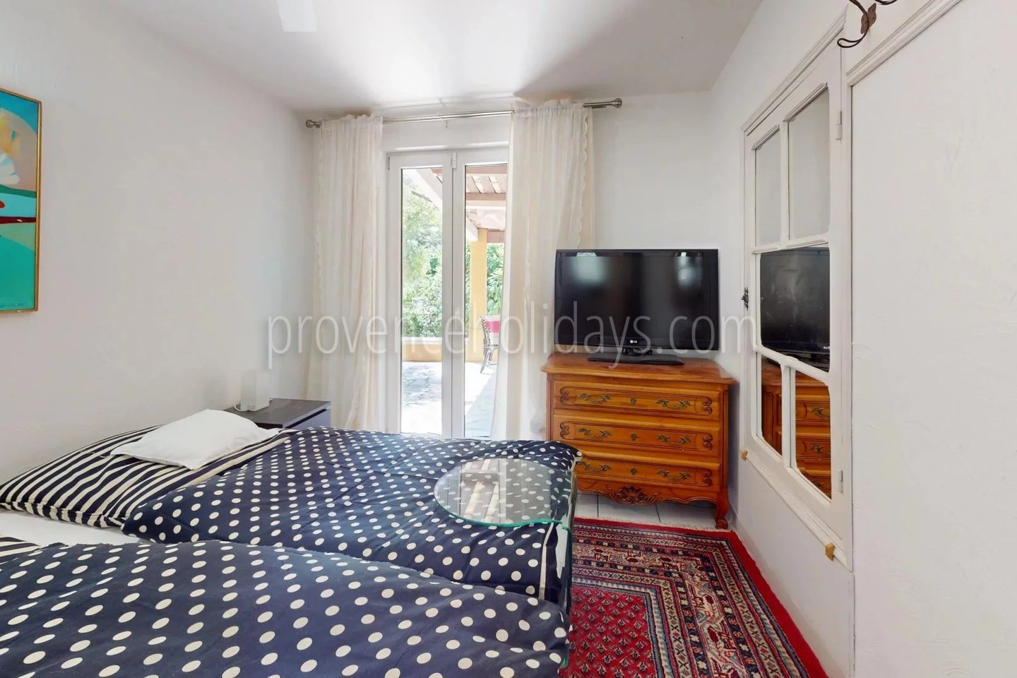 15 - Villa with pool in Draguignan: Villa: Bedroom