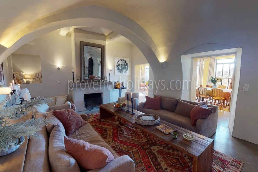 3 - La Bastide Ensoleillée: Villa: Interior