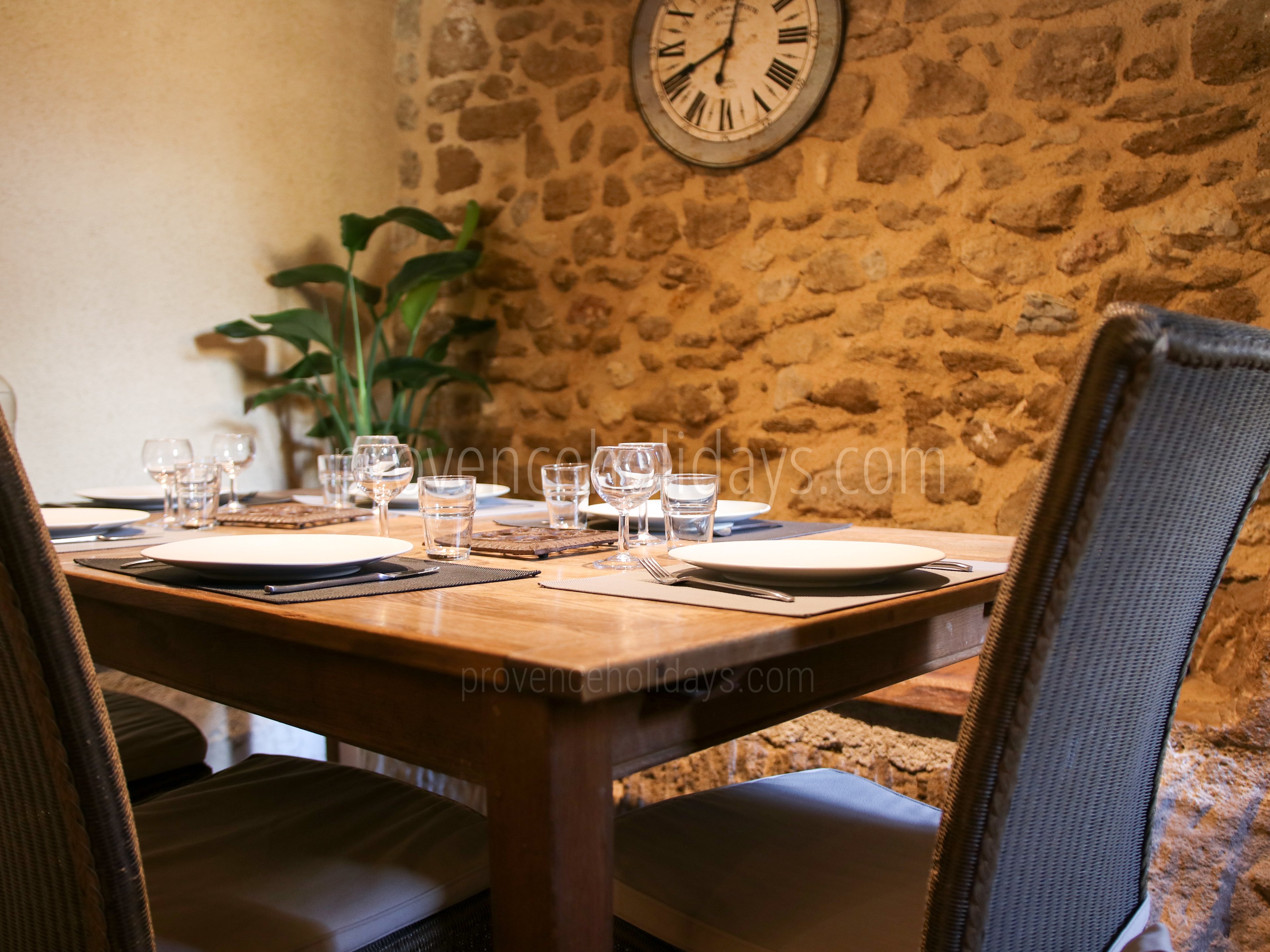 19 - Mas de Beaumes: Villa: Interior