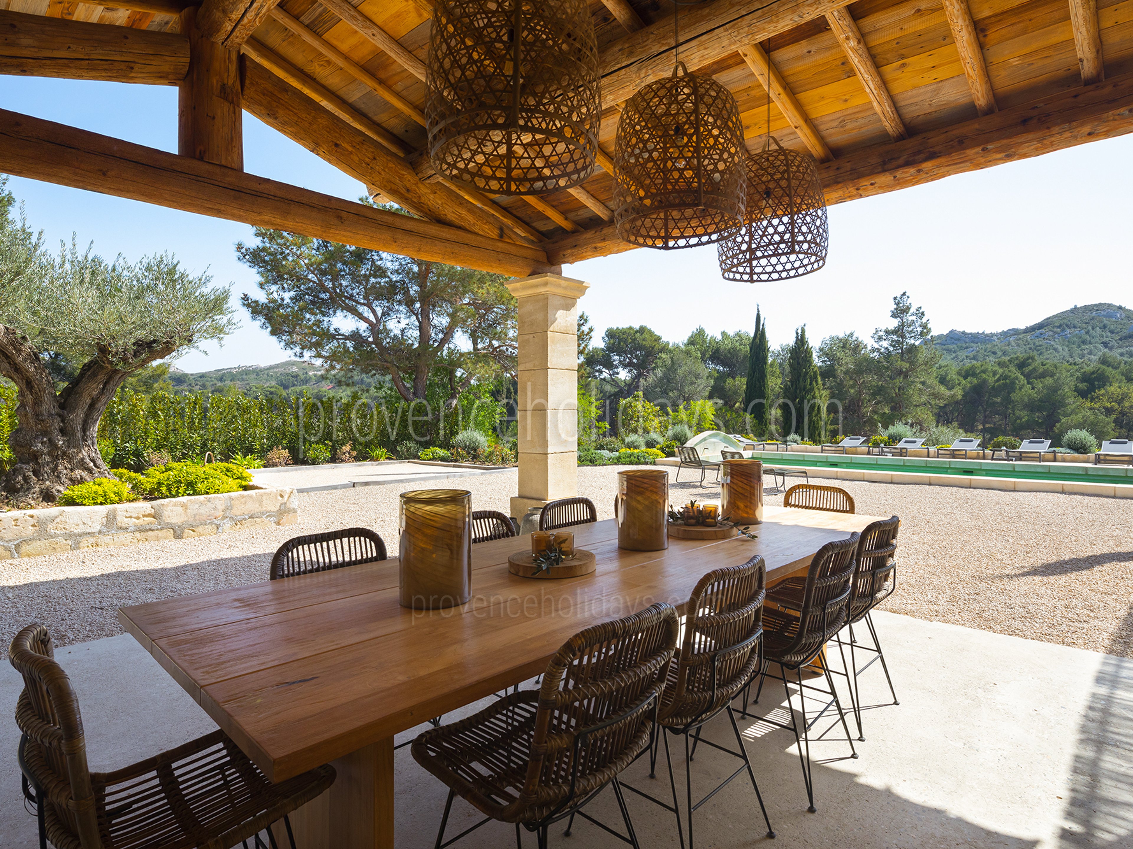 7 - Mas de Provence: Villa: Exterior