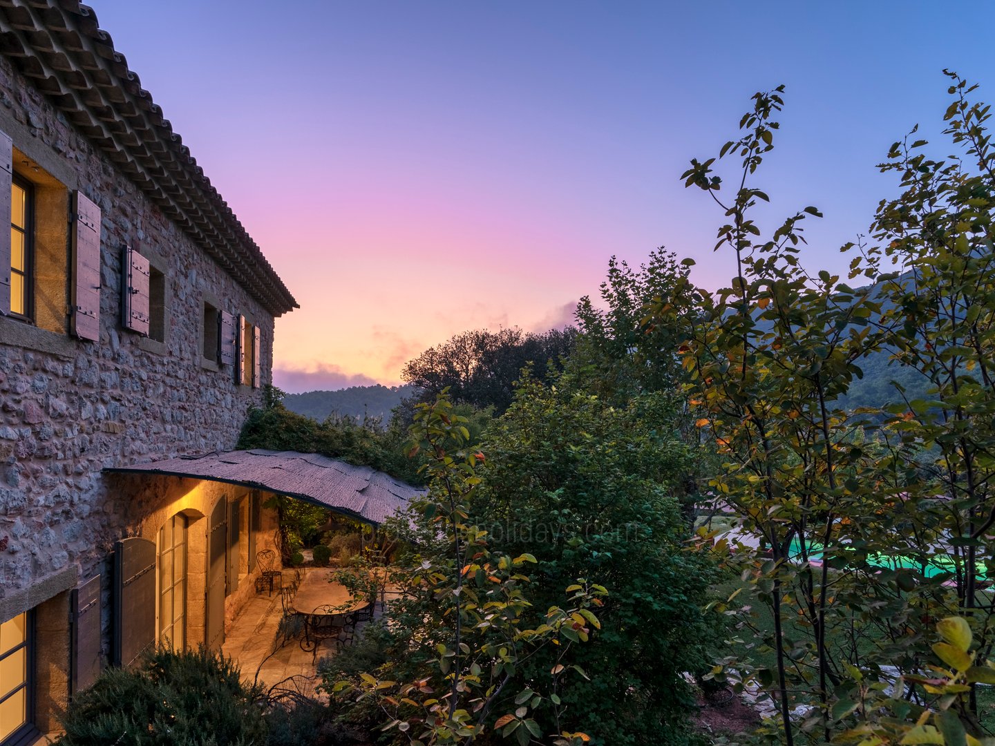 75 - Domaine de la Sainte Victoire: Villa: Exterior