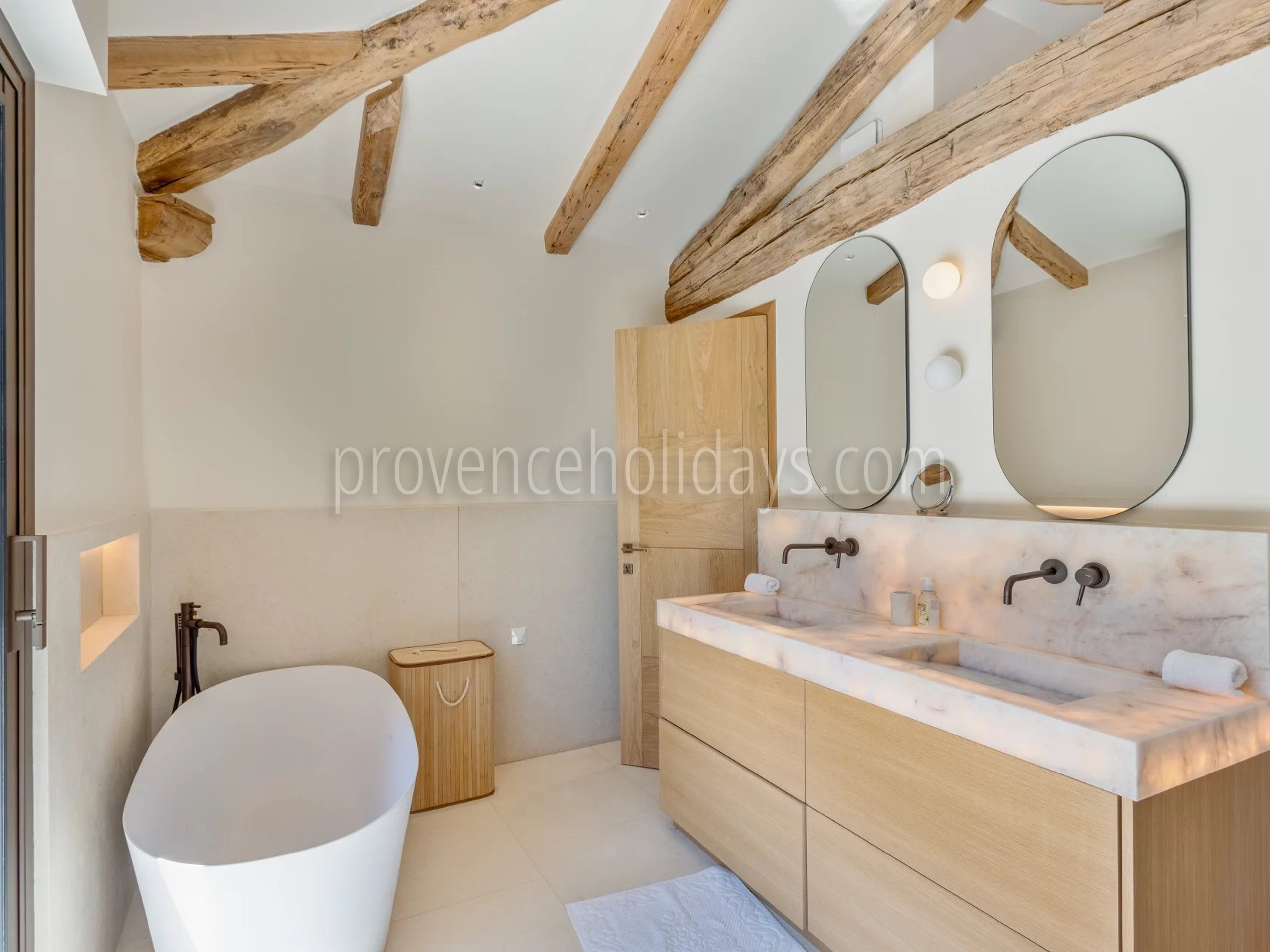 11 - Ebenerdige Villa in Ramatuelle: Villa: Bathroom
