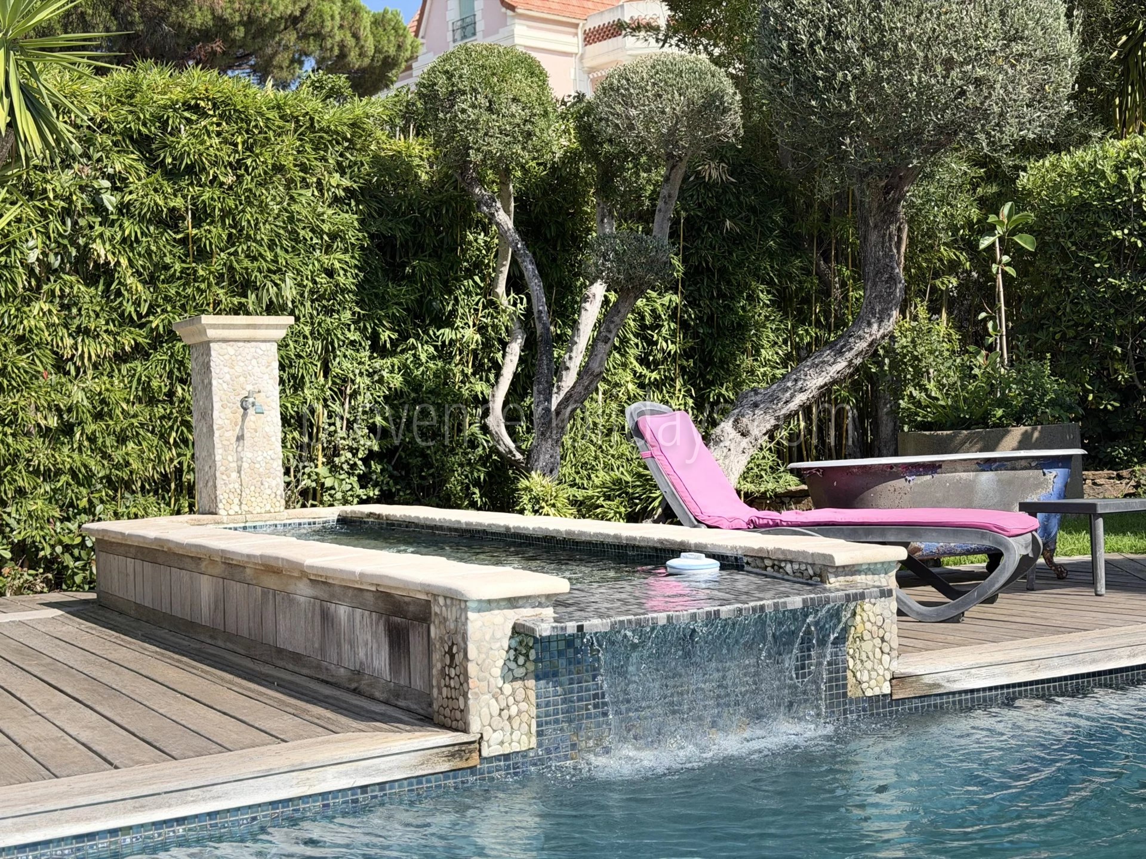 14 - Provençaalse villa in Cavalaire-sur-Mer: Villa: Pool