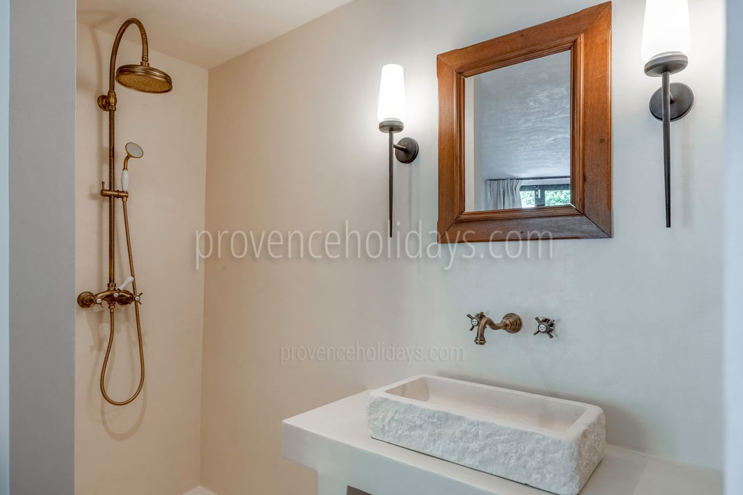 41 - Le Vallon Secret: Villa: Bathroom