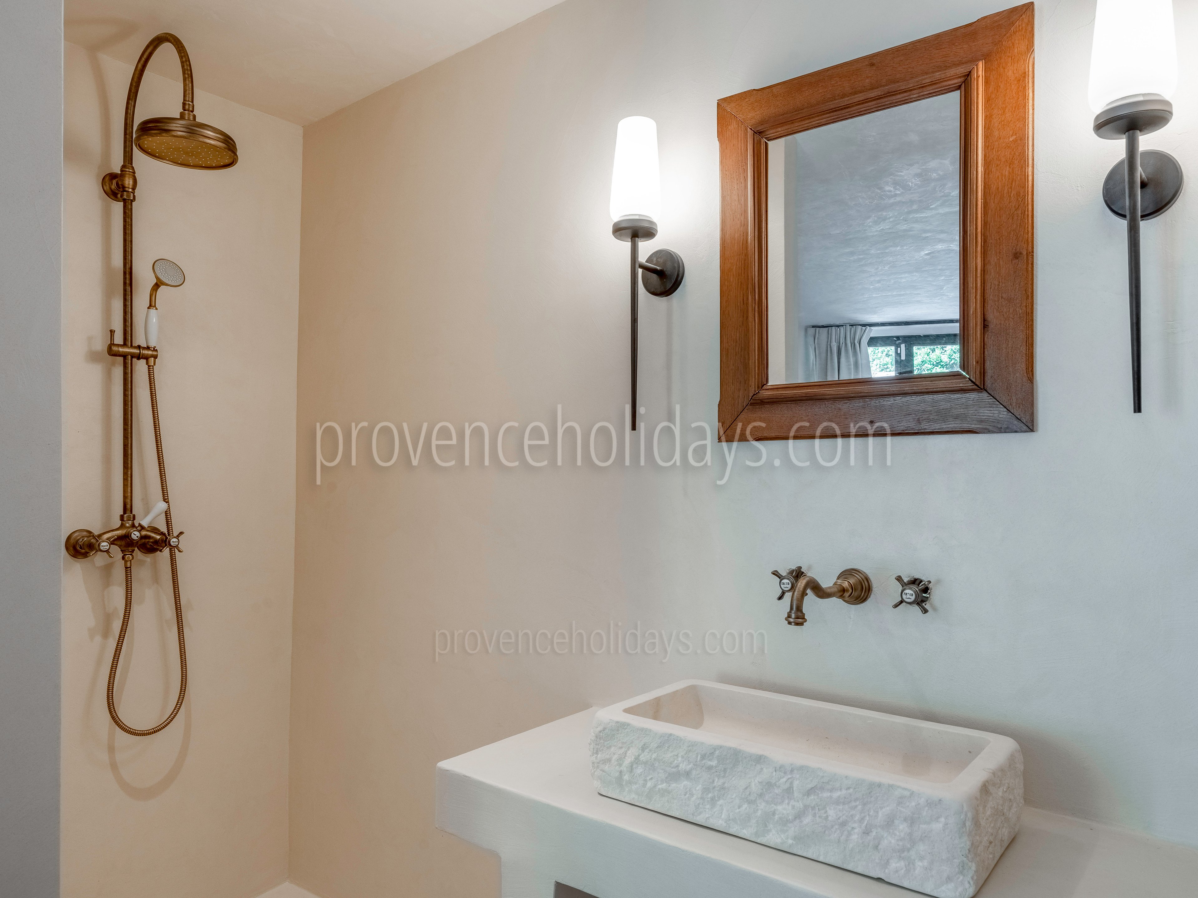 41 - Le Vallon Secret: Villa: Bathroom
