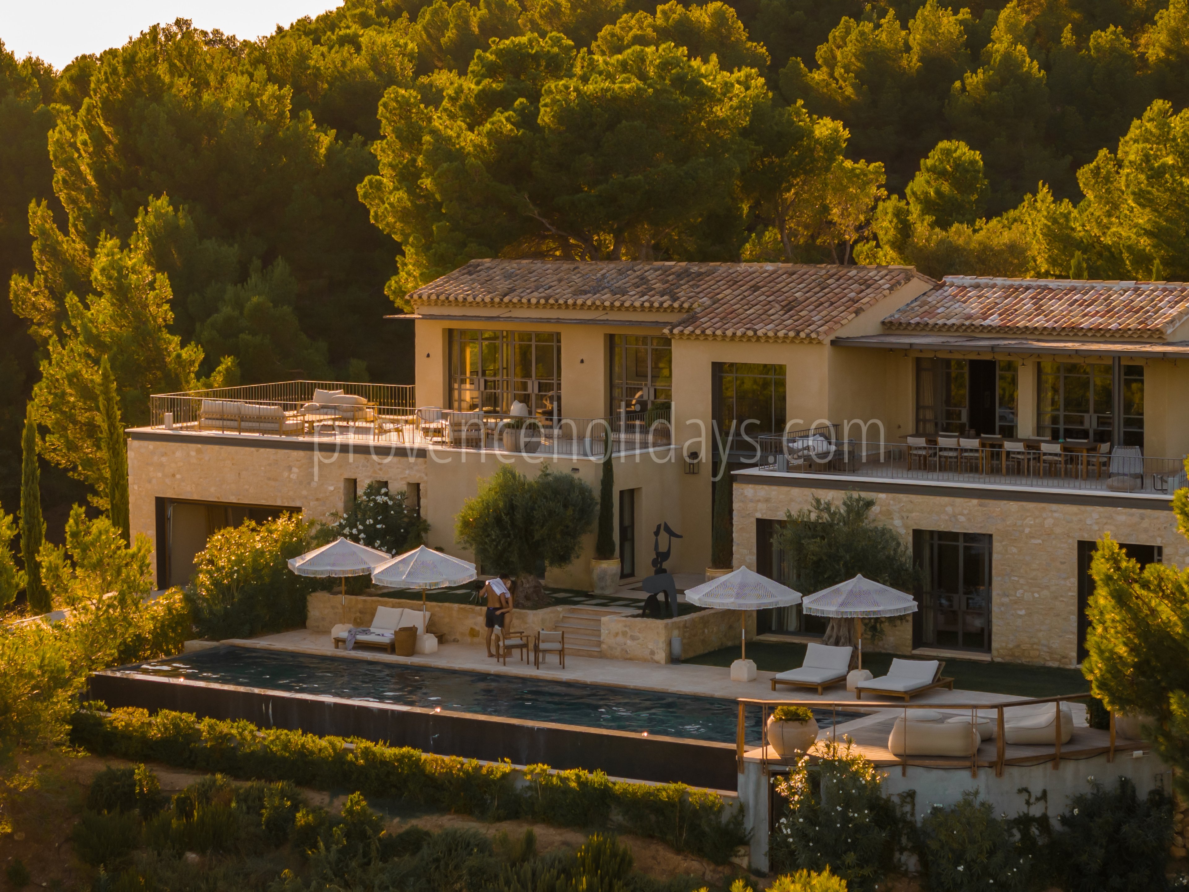 54 - Villa Paradis: Villa: Exterior