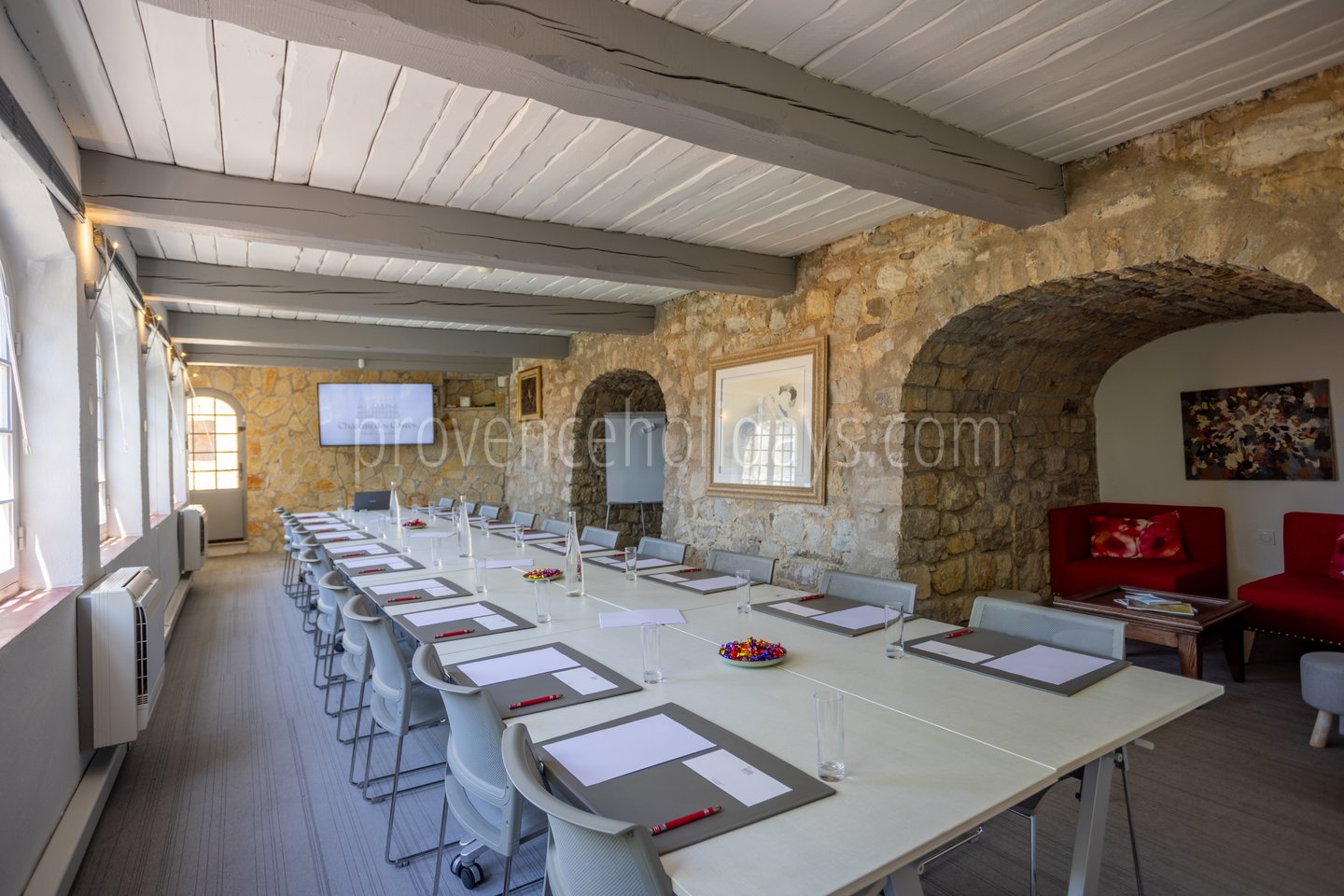 28 - Château des Lumières: Villa: Interior
