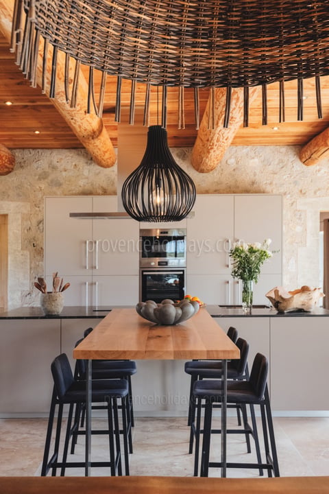24 - Mas de Pierre: Villa: Interior