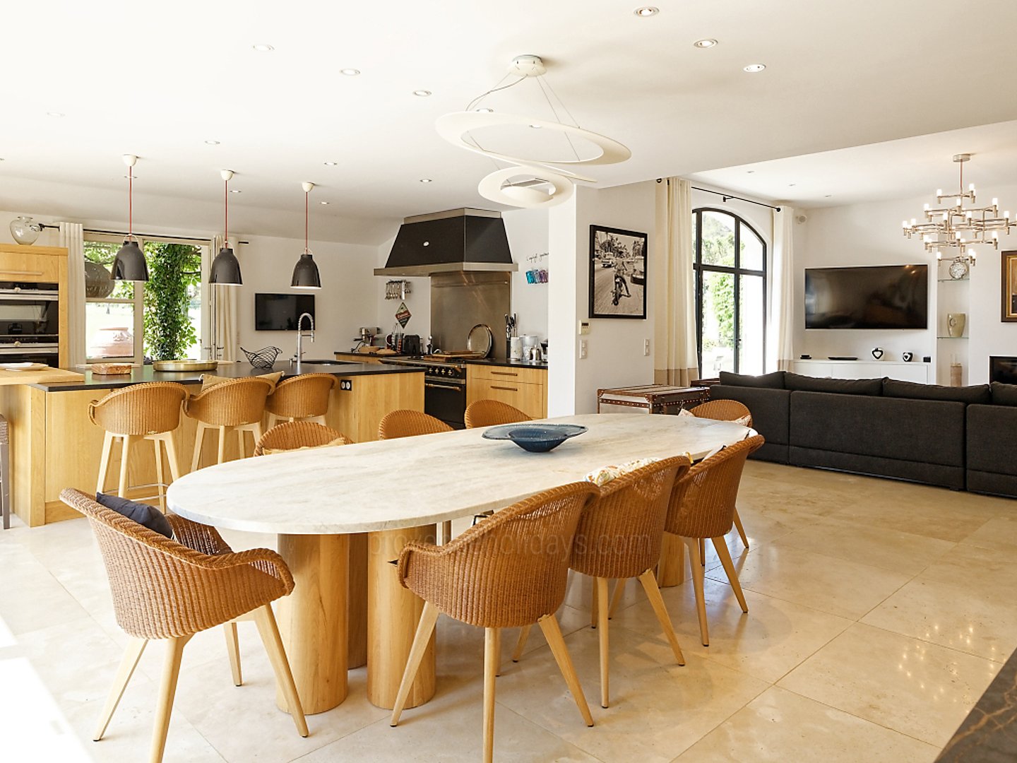 23 - Mas Aurelia: Villa: Interior