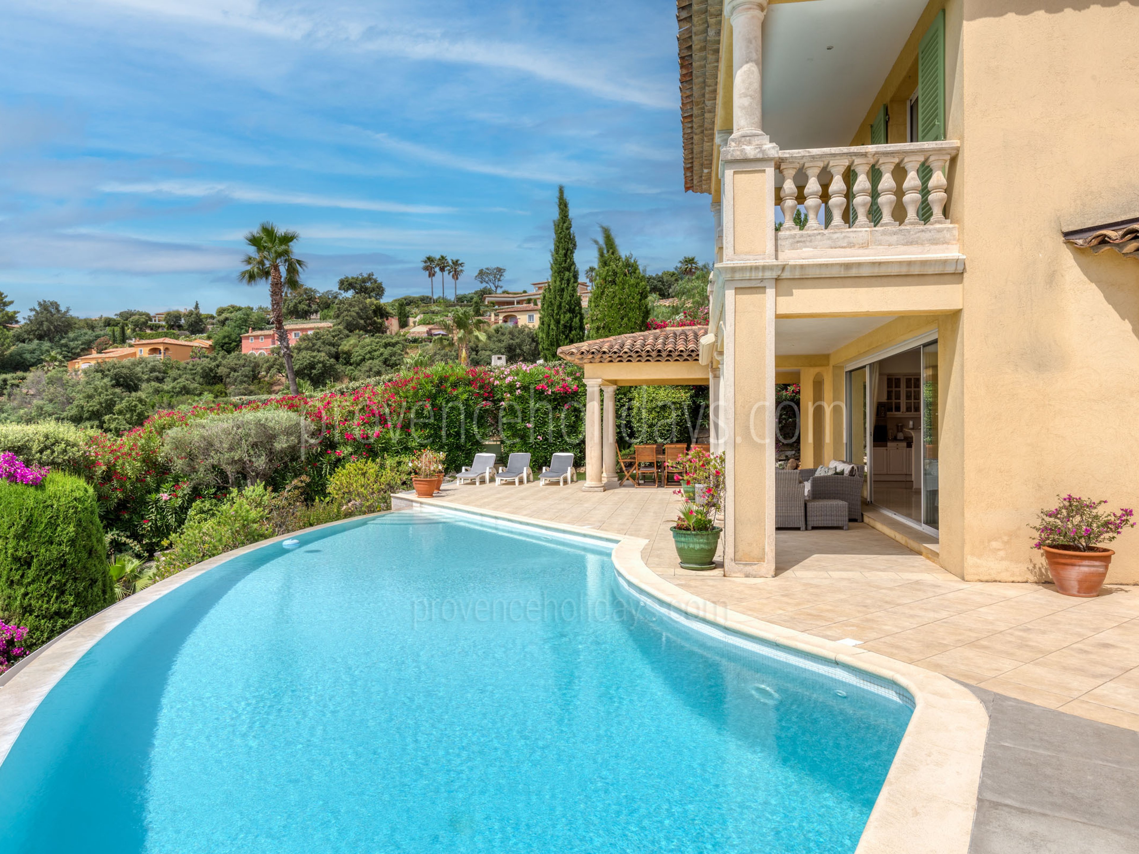 11 - Villa Cyanite: Villa: Pool