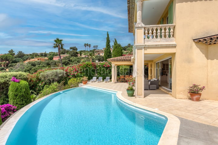 11 - Villa Cyanite: Villa: Pool