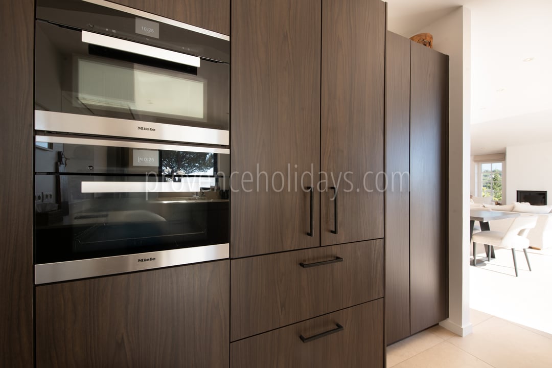 15 - Villa Blue: Villa: Interior