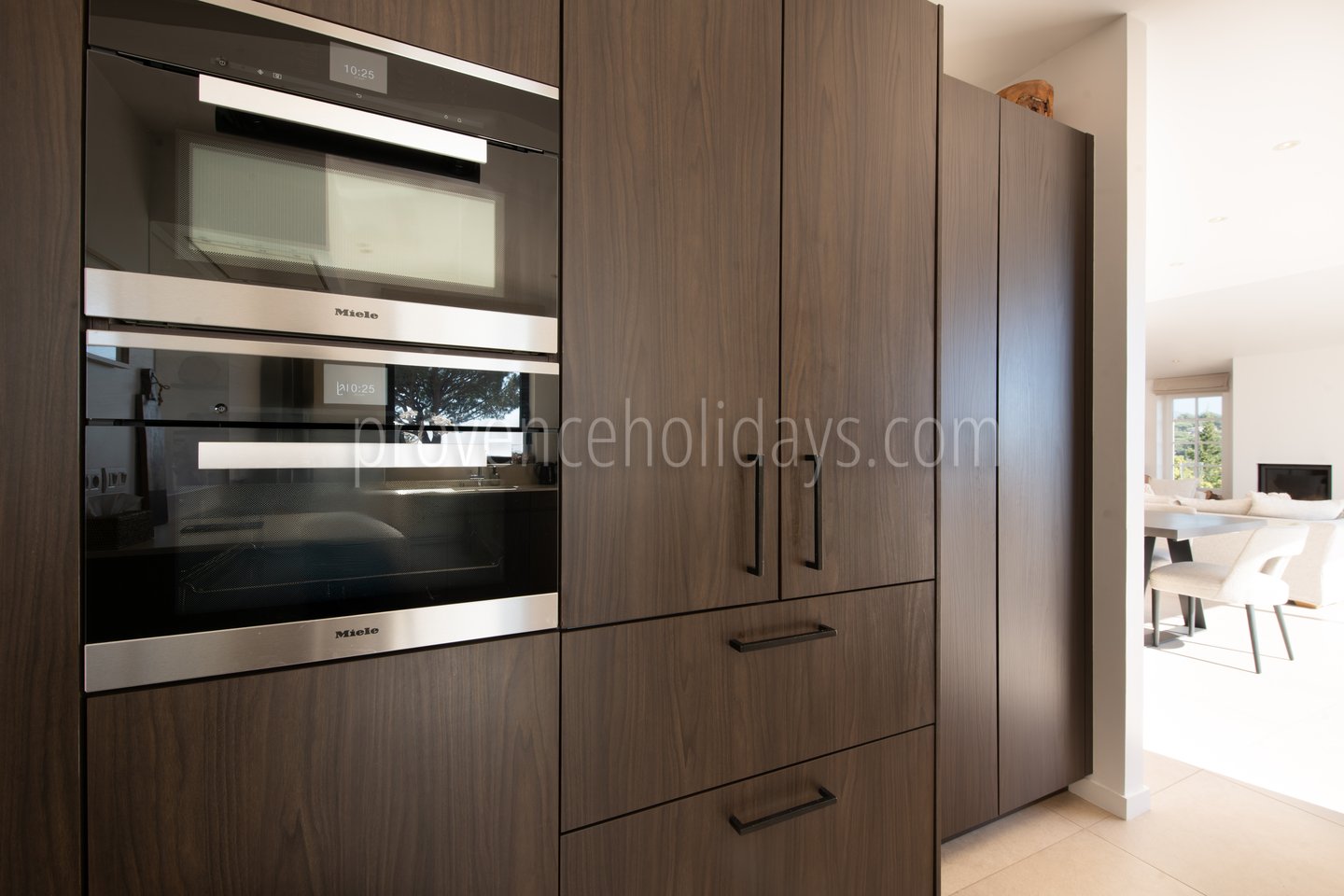 15 - Villa Blue: Villa: Interior