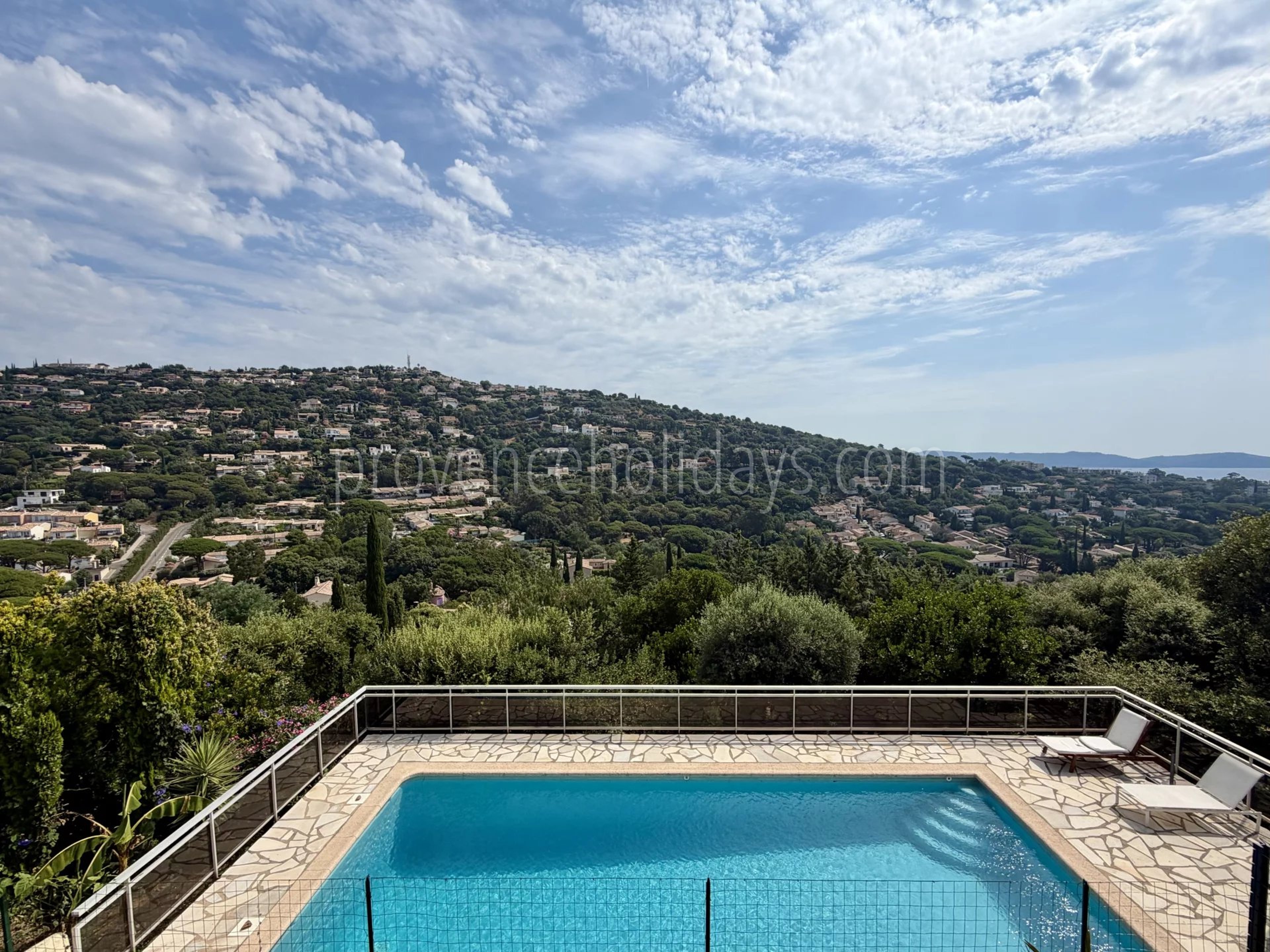 8 - Villa with pool in Cavalaire-sur-Mer: Villa: Pool