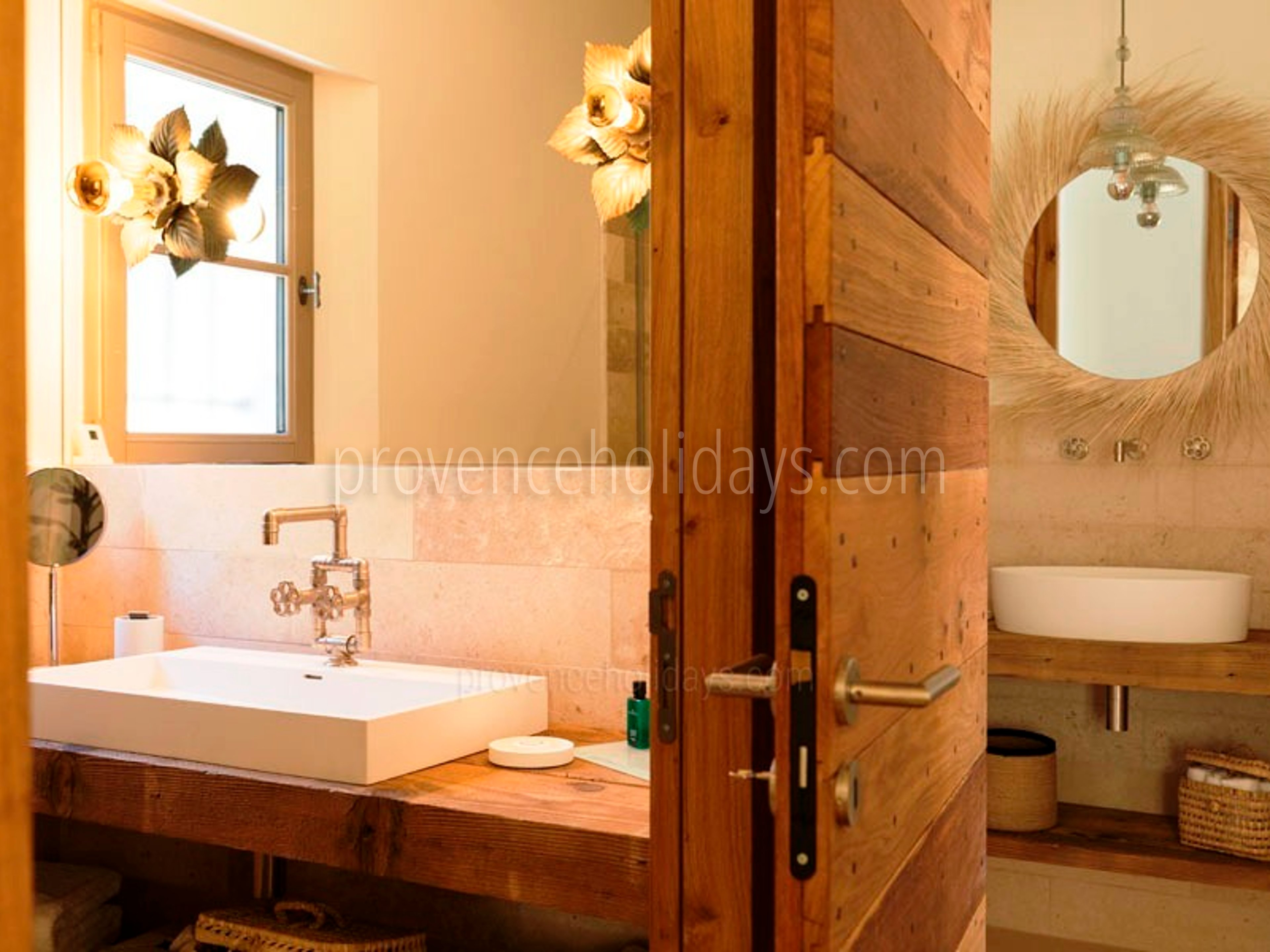 18 - Maison Alice: Villa: Bathroom