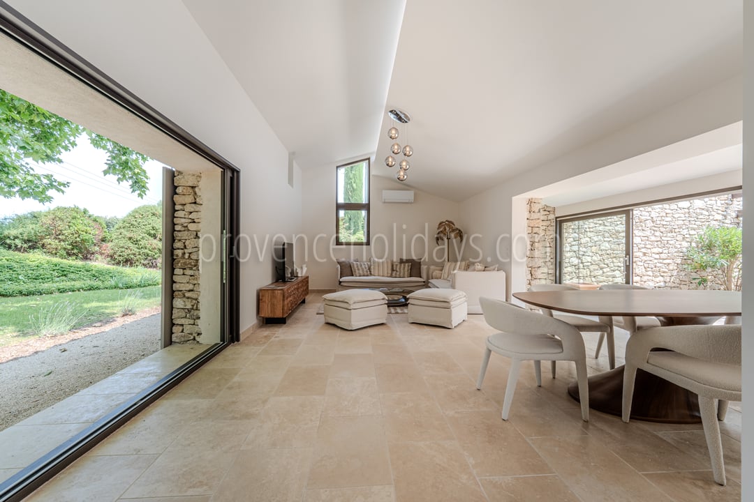 18 - Mas de la Rivière Secrète: Villa: Interior