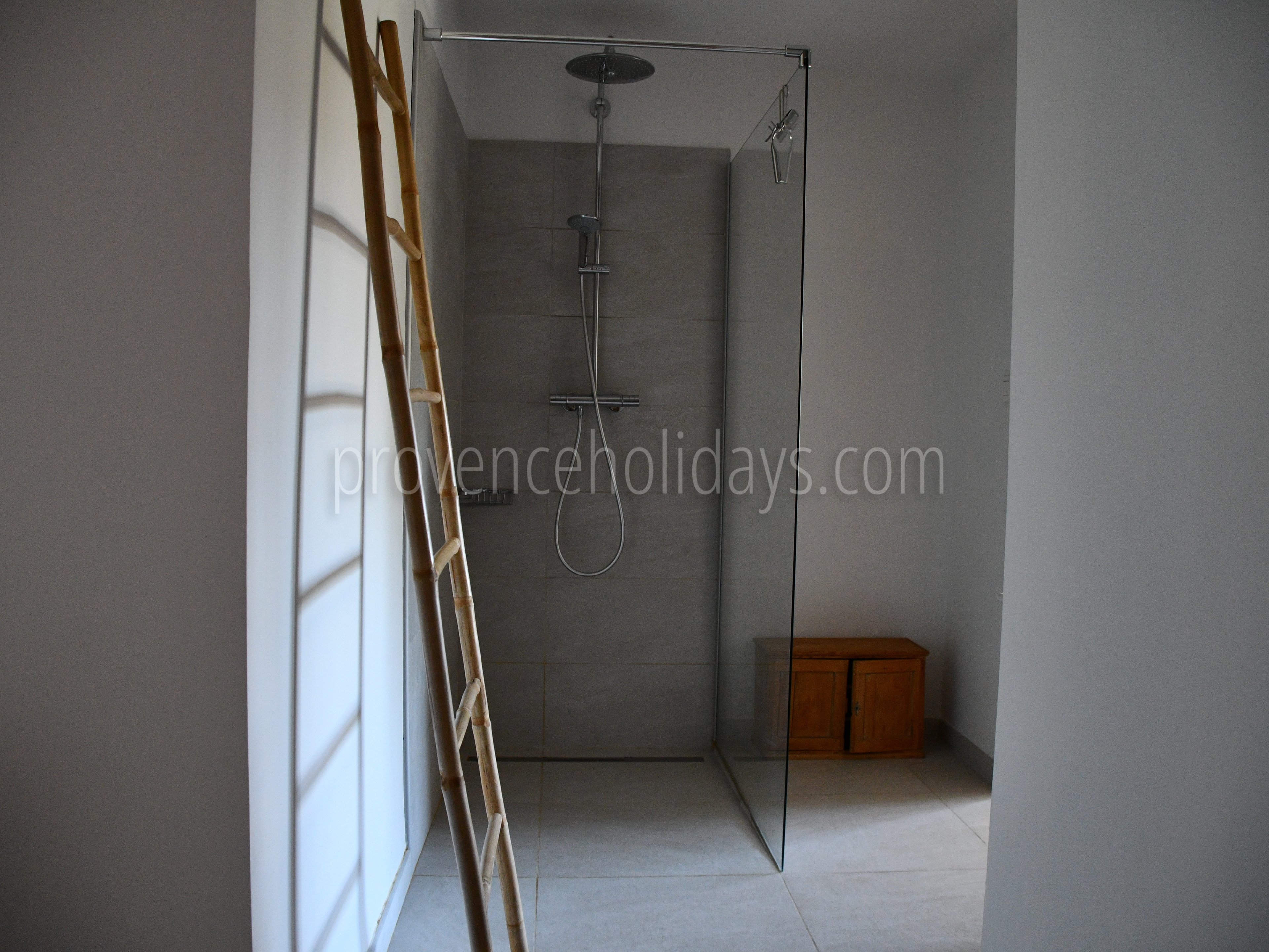 65 - Le Refuge du Soleil: Villa: Bathroom 1