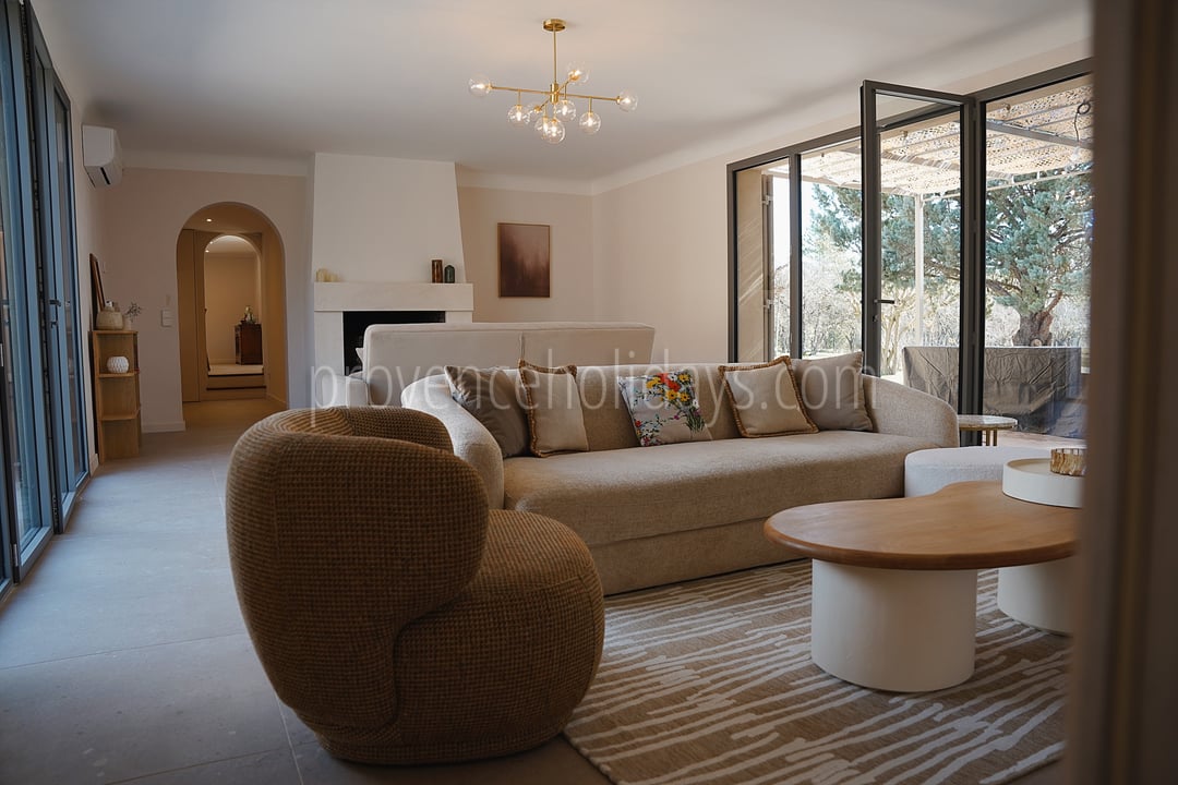 9 - Mas Trabail: Villa: Interior