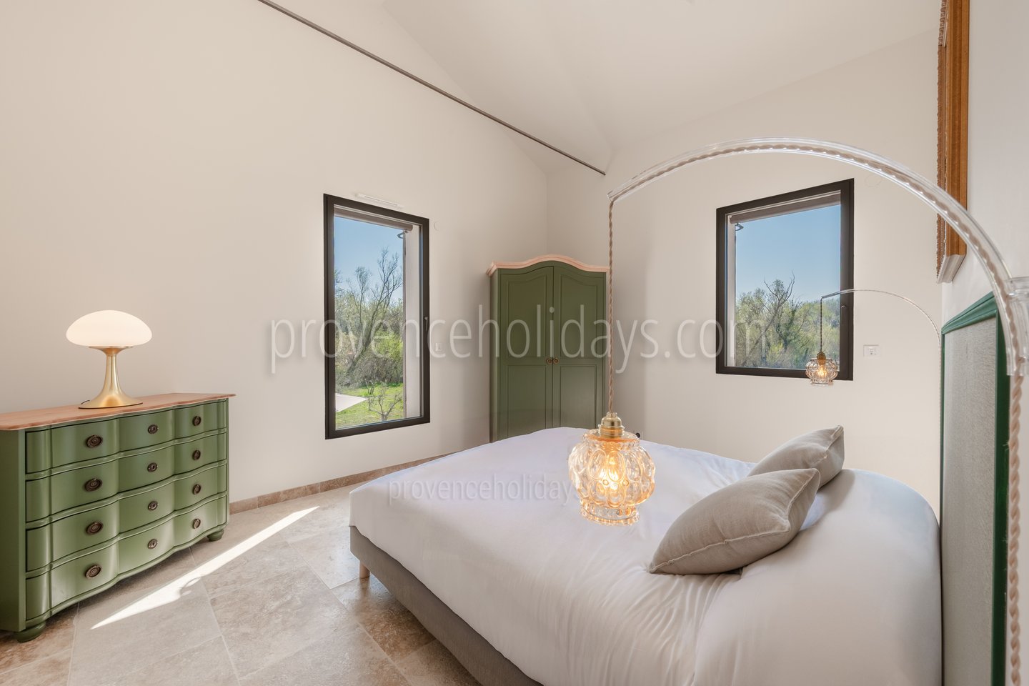 32 - Mas du Canal: Villa: Bedroom