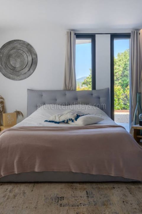 13 - Villas Cassis: Villa: Bedroom