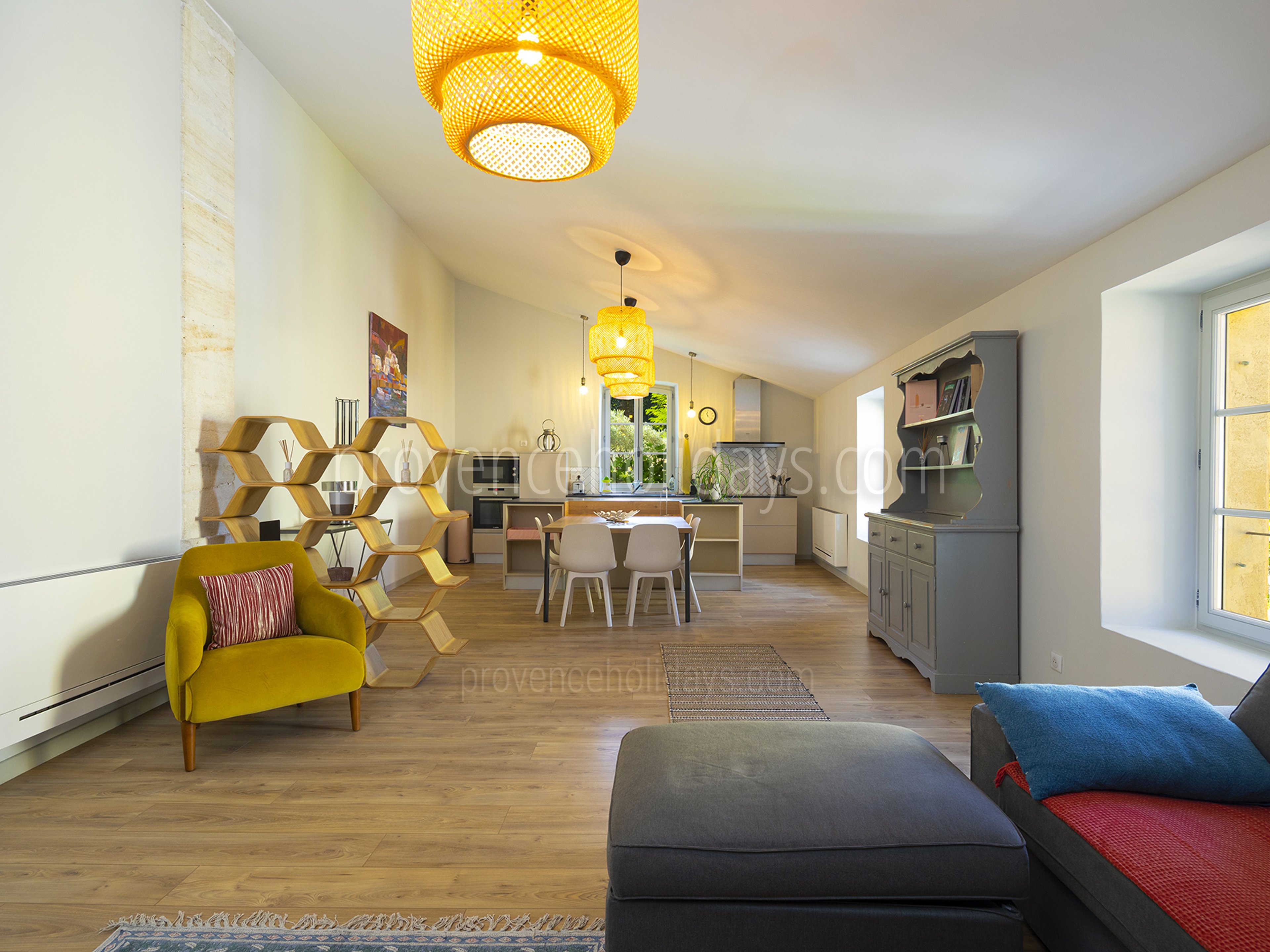 27 - Bastide Valentine: Villa: Interior