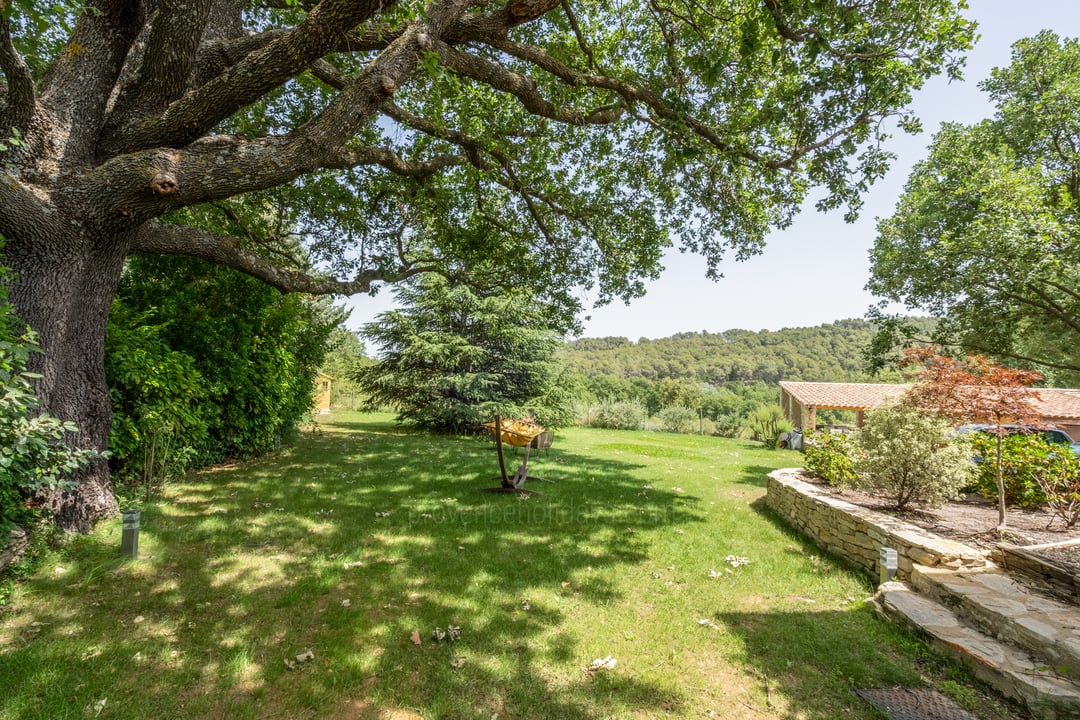 11 - Mas de Beaulieu: Villa: Exterior