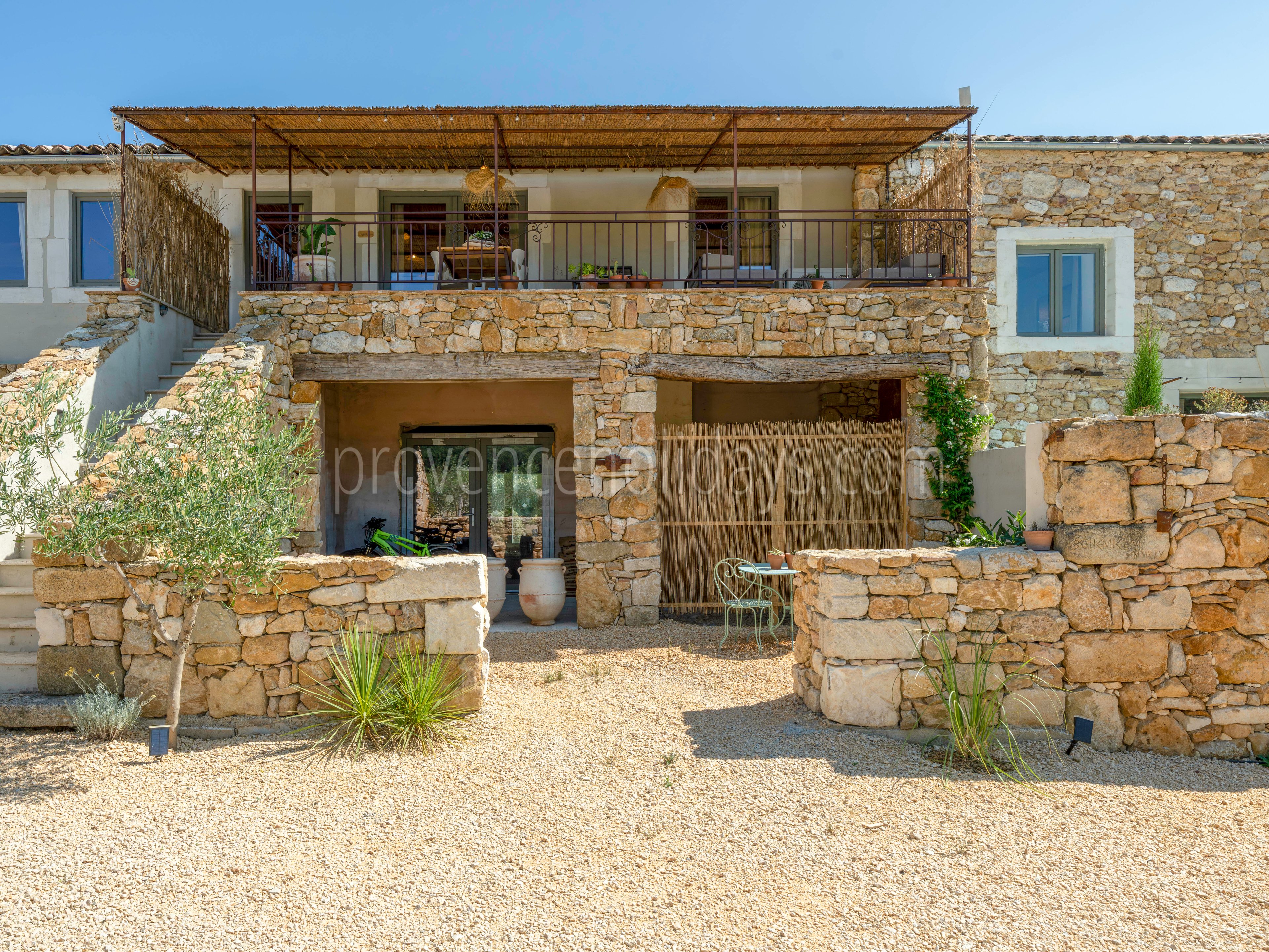 44 - La Bohème: Villa: Exterior