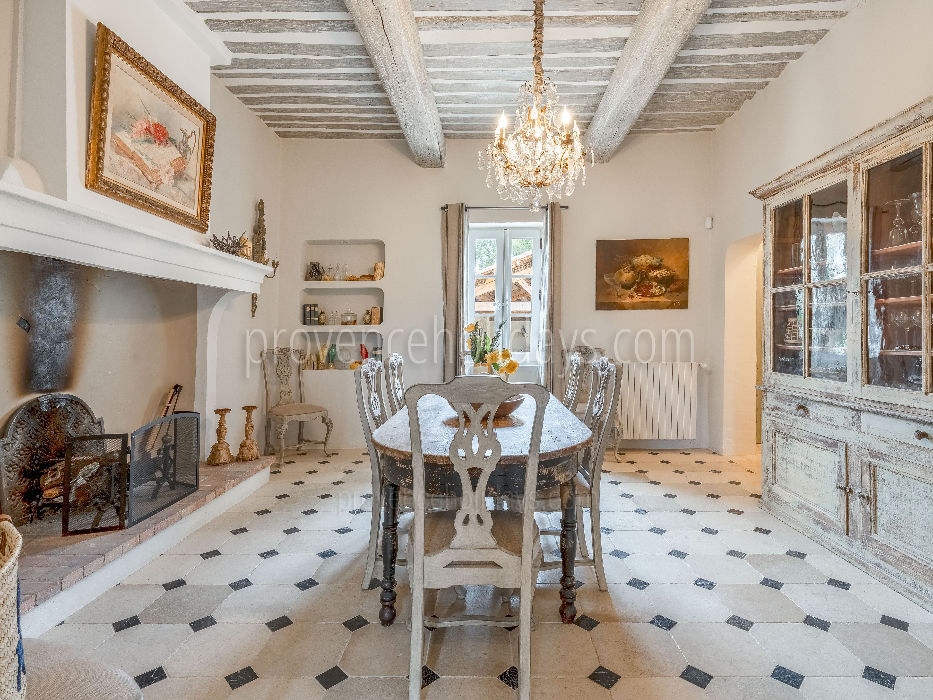 51 - La Bastide Incarnat: Villa: Interior