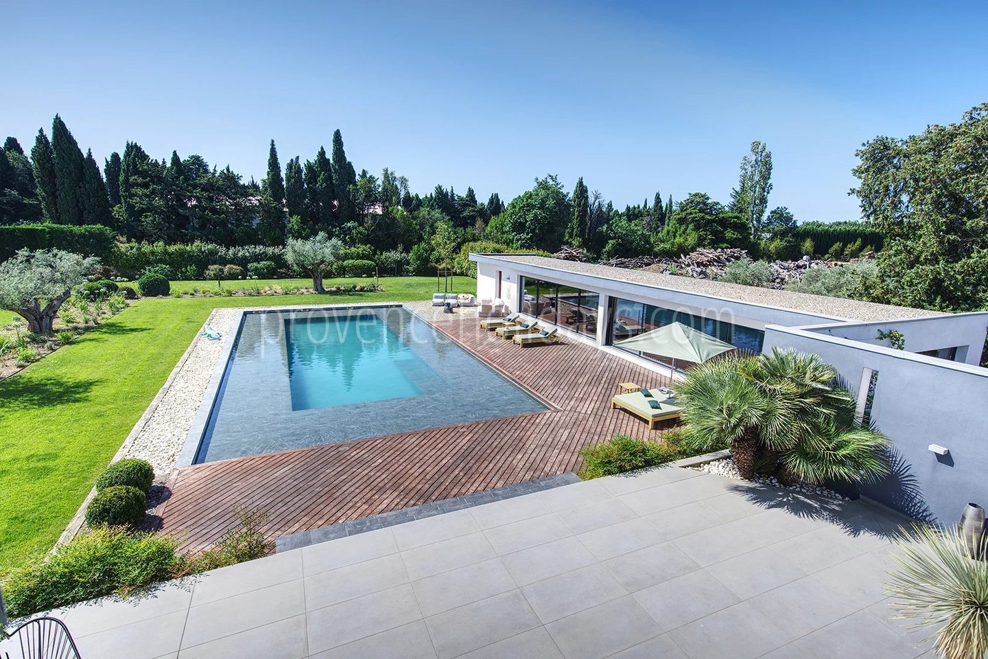 1 - Maison avec pool house à Eyguières: Villa: Pool