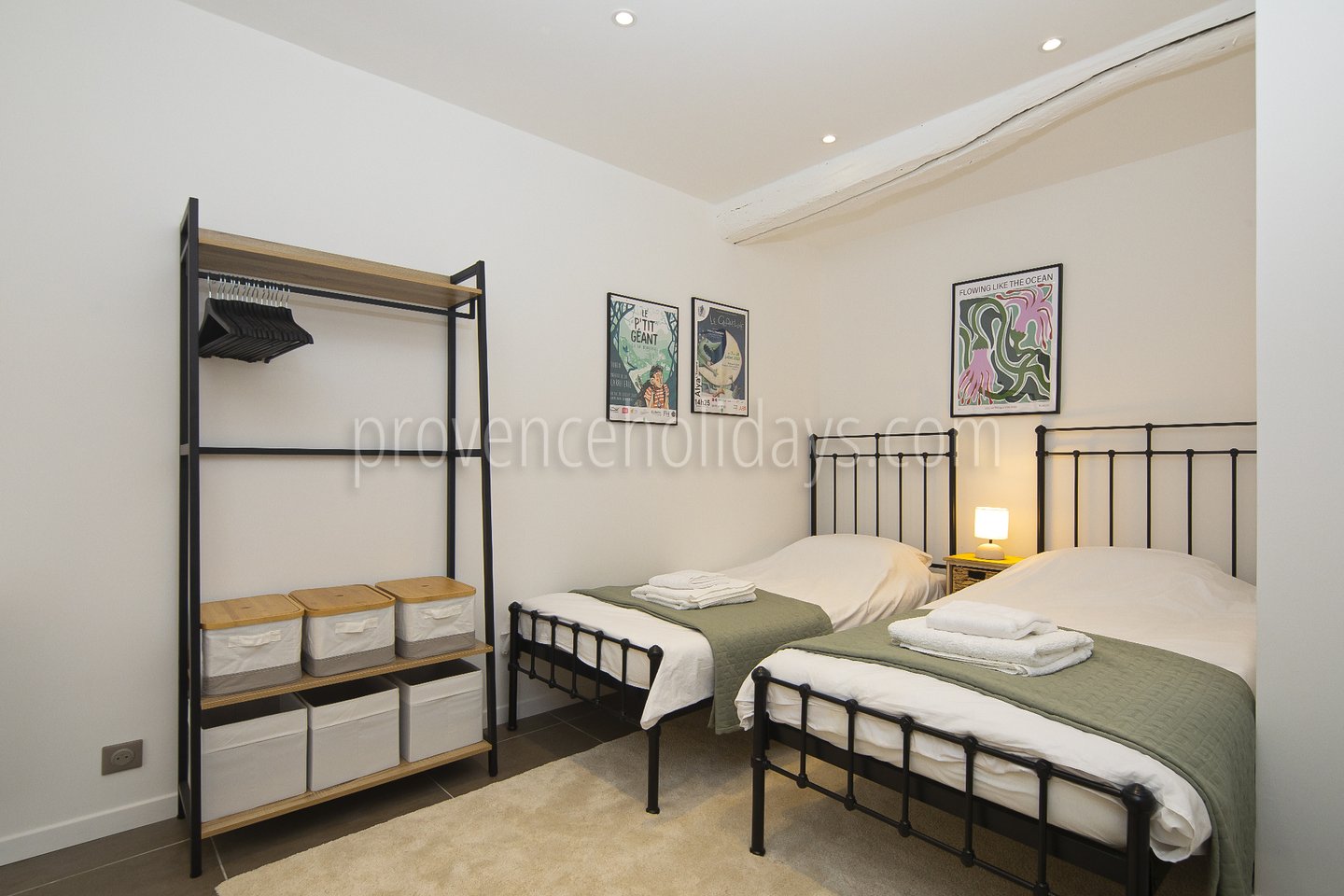 6 - Mas de la Lône: Villa: Bedroom 2