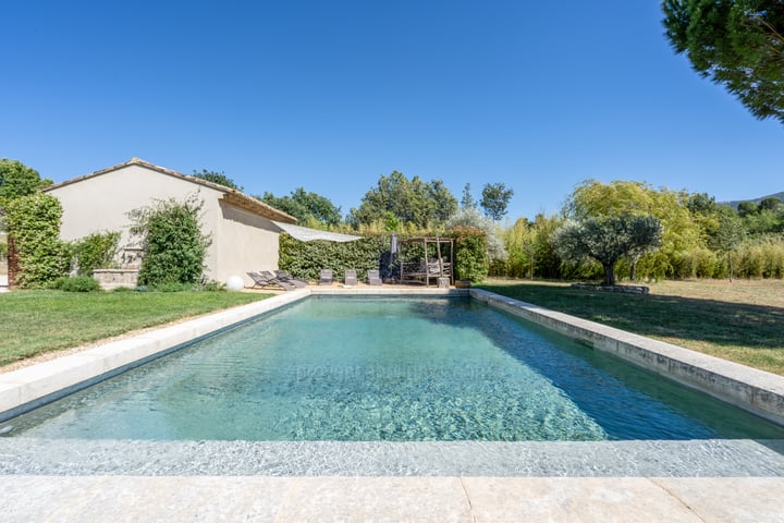 Holiday villa in Oppède, The Luberon