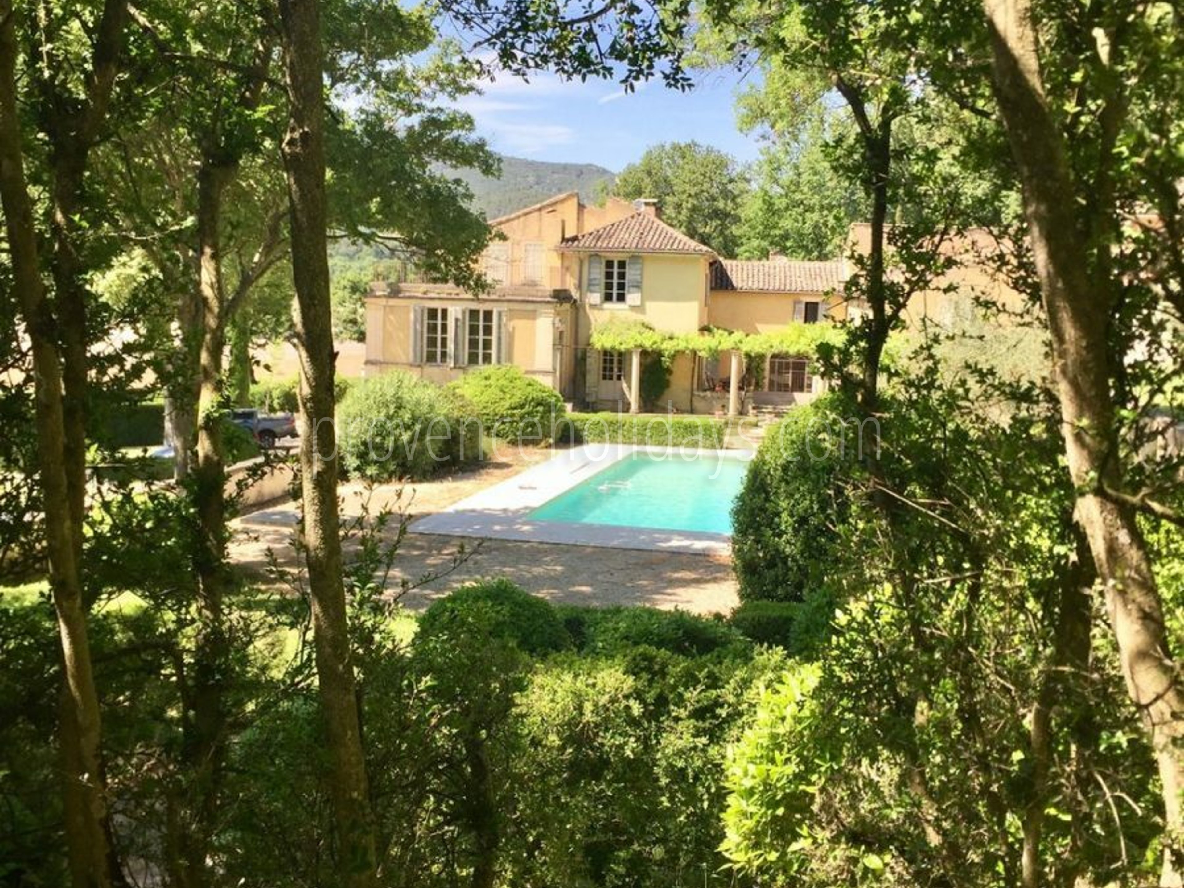 13 - Bastide Valentine: Villa: Exterior