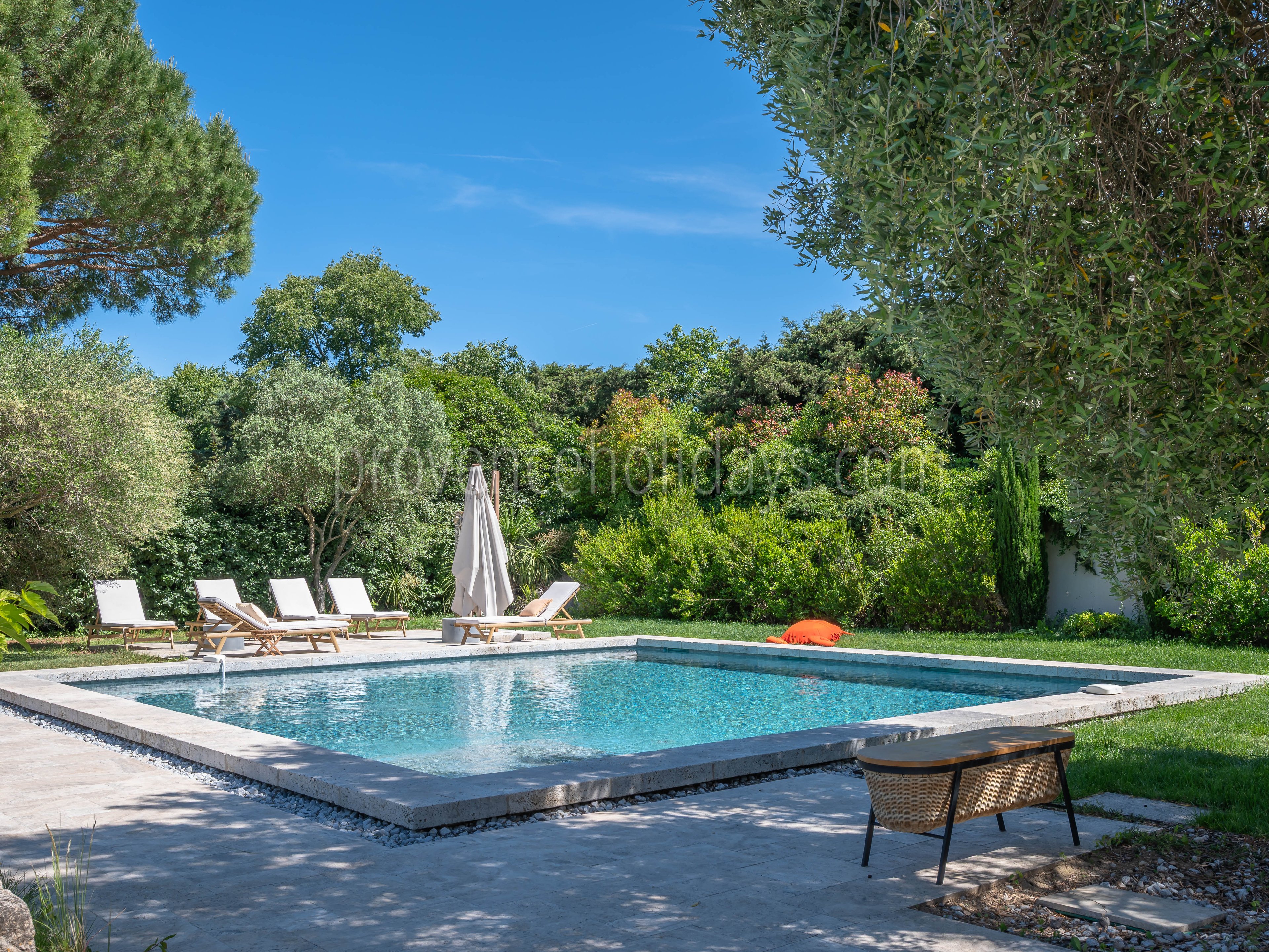 13 - Mas Van Gogh: Villa: Pool