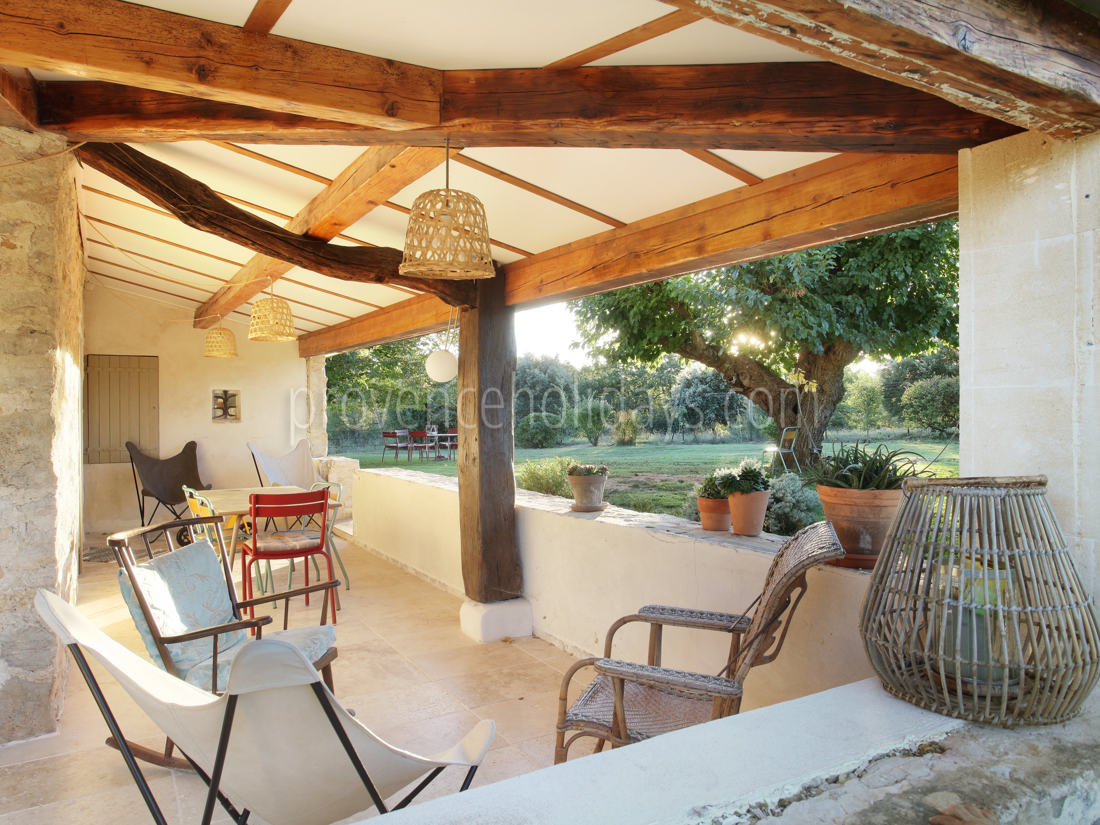 72 - Le Hameau de Goult: Villa: Exterior
