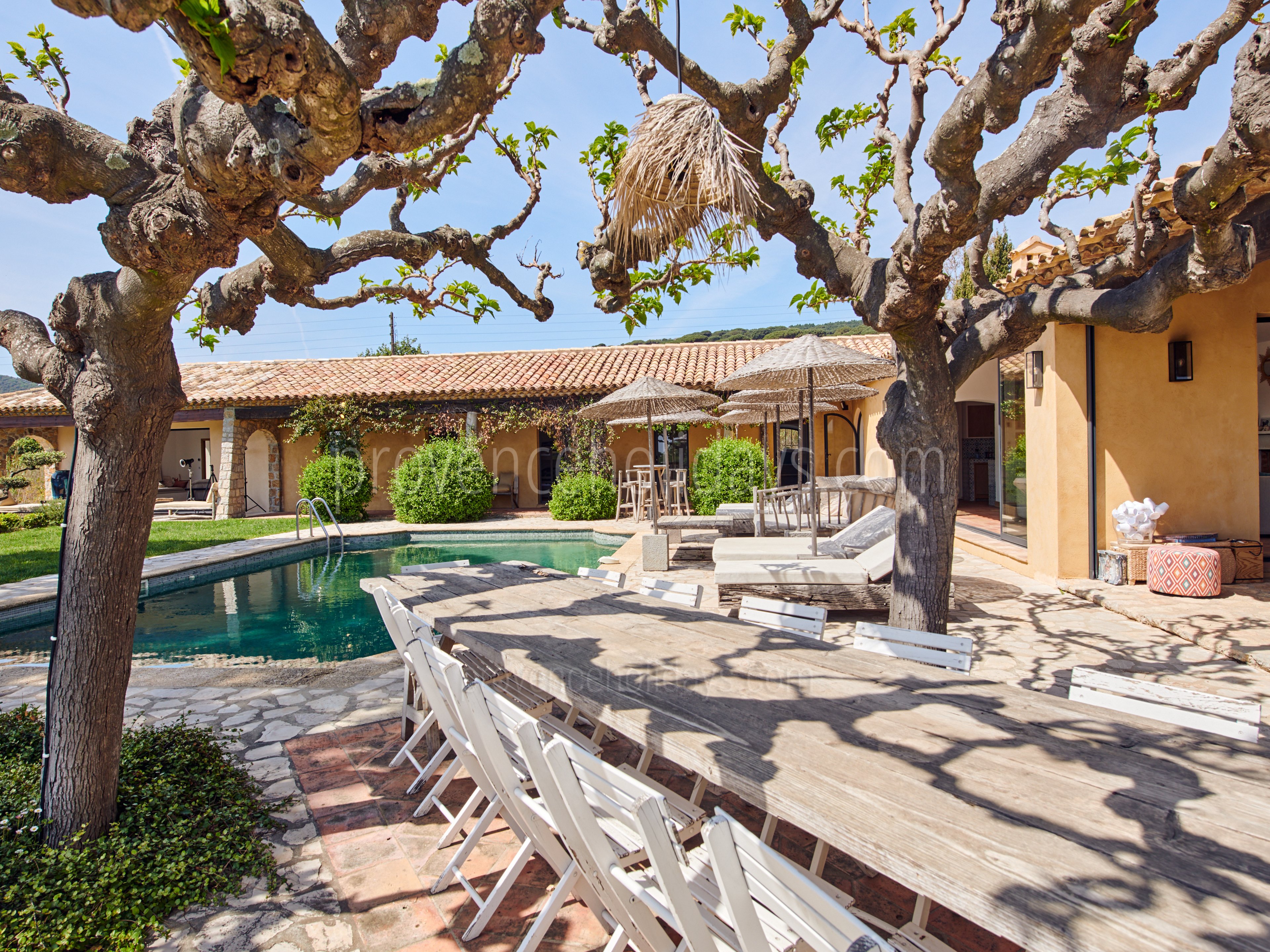 7 - Mas Spinelle: Villa: Exterior