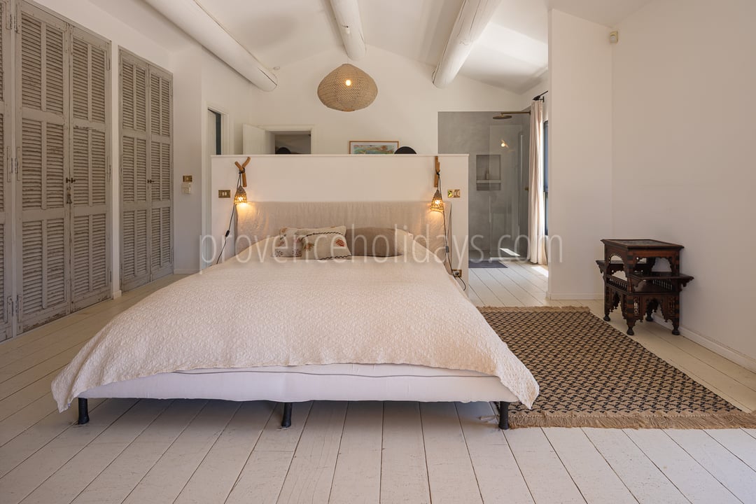 28 - Le Mas des Rêves: Villa: Bedroom