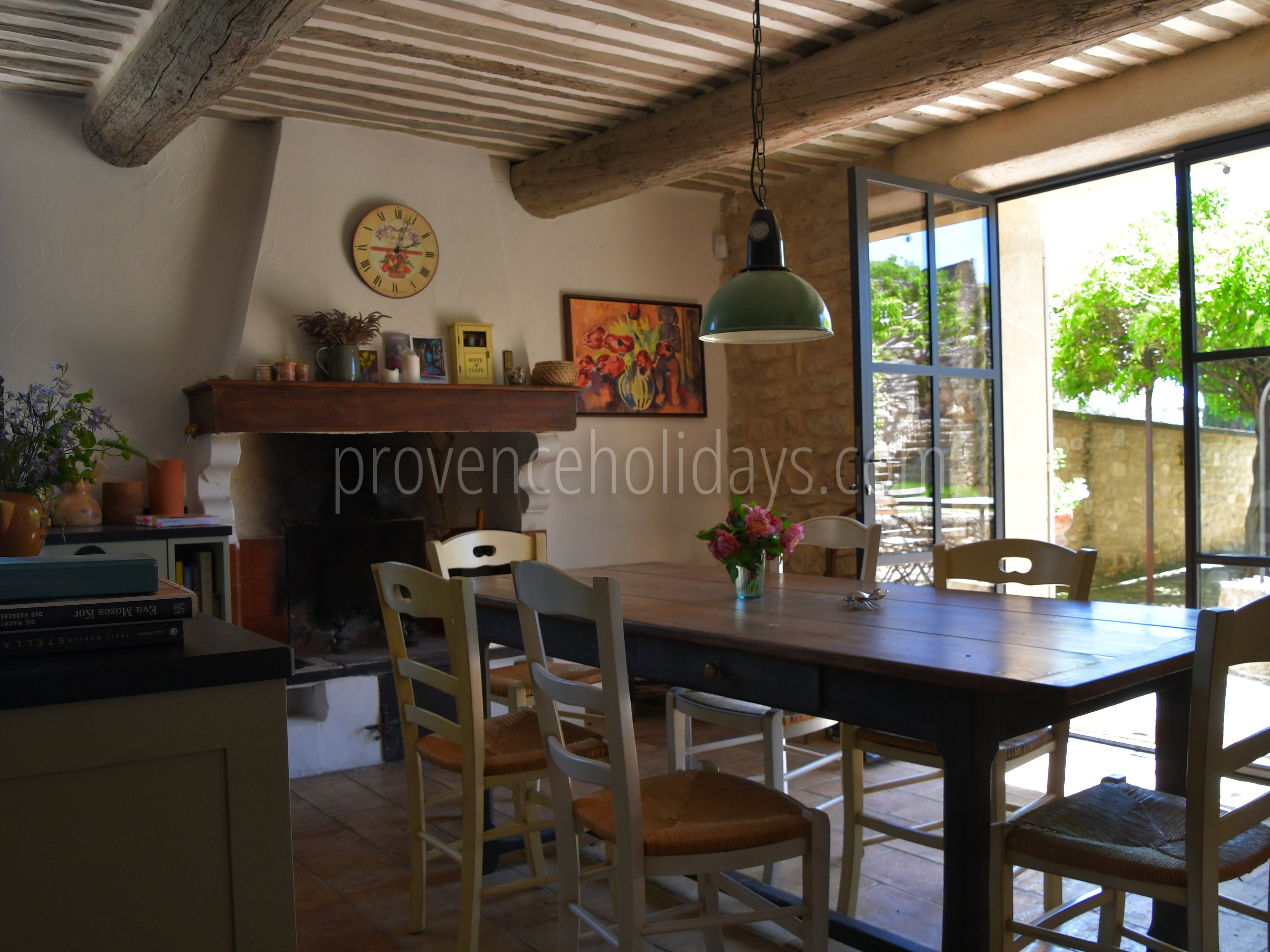 42 - Le Refuge du Soleil: Villa: Interior