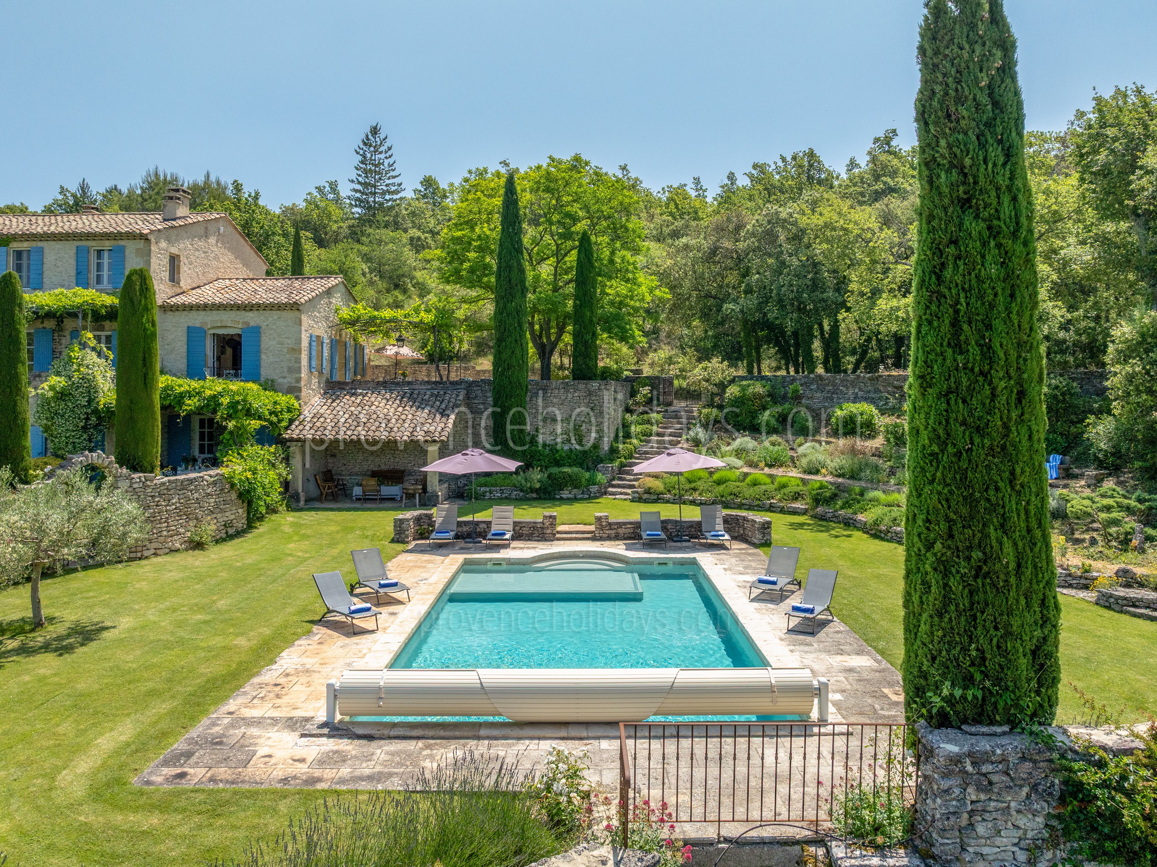 2 - Le Mas de Bonnieux: Villa: Exterior