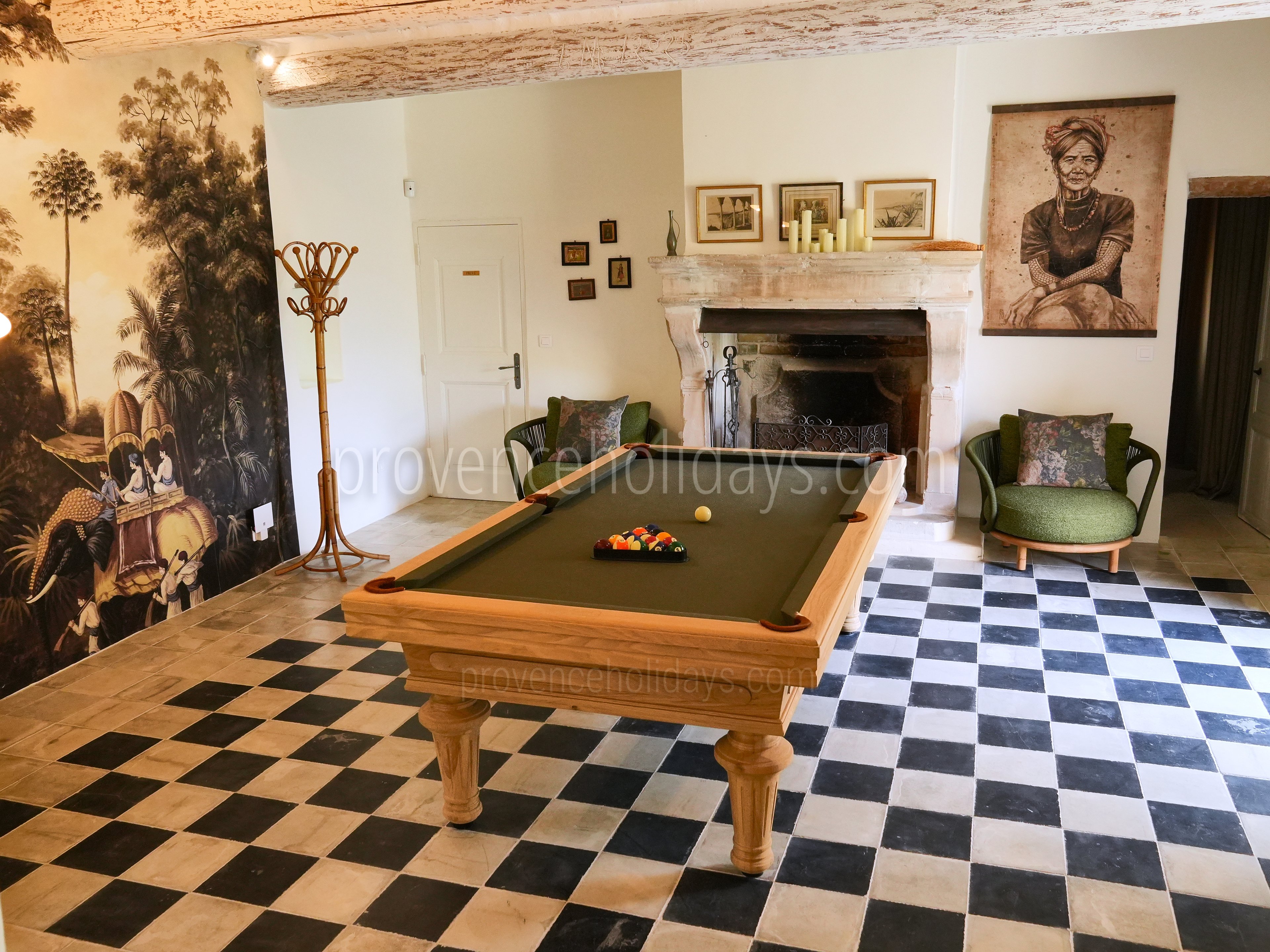 25 - Domaine du Grand Chêne: Villa: Interior