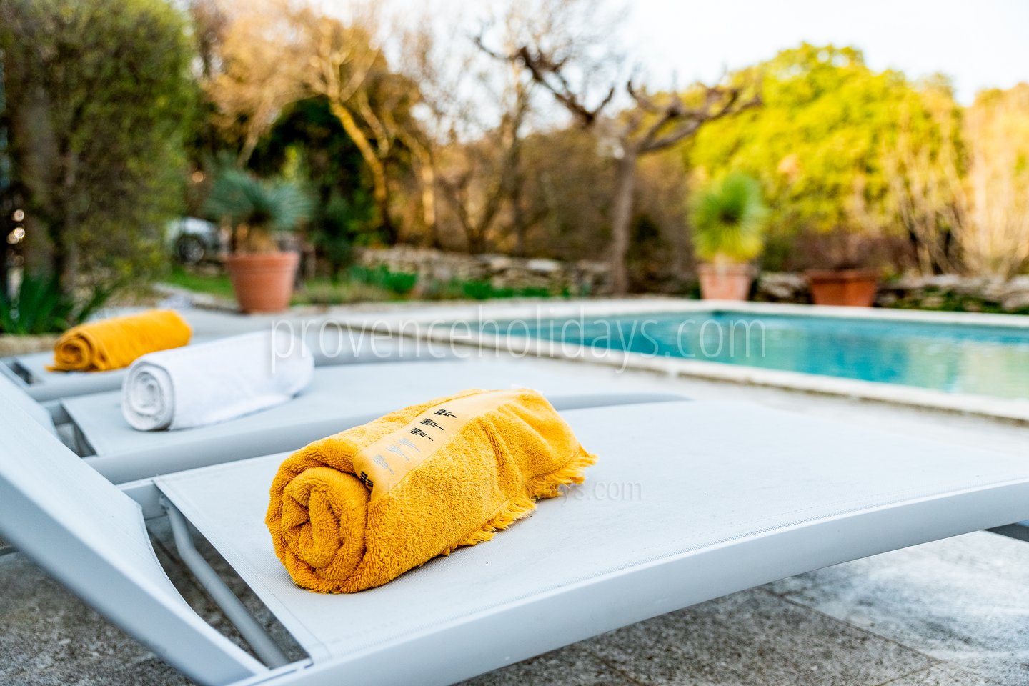 20 - Maison du Soleil: Villa: Pool